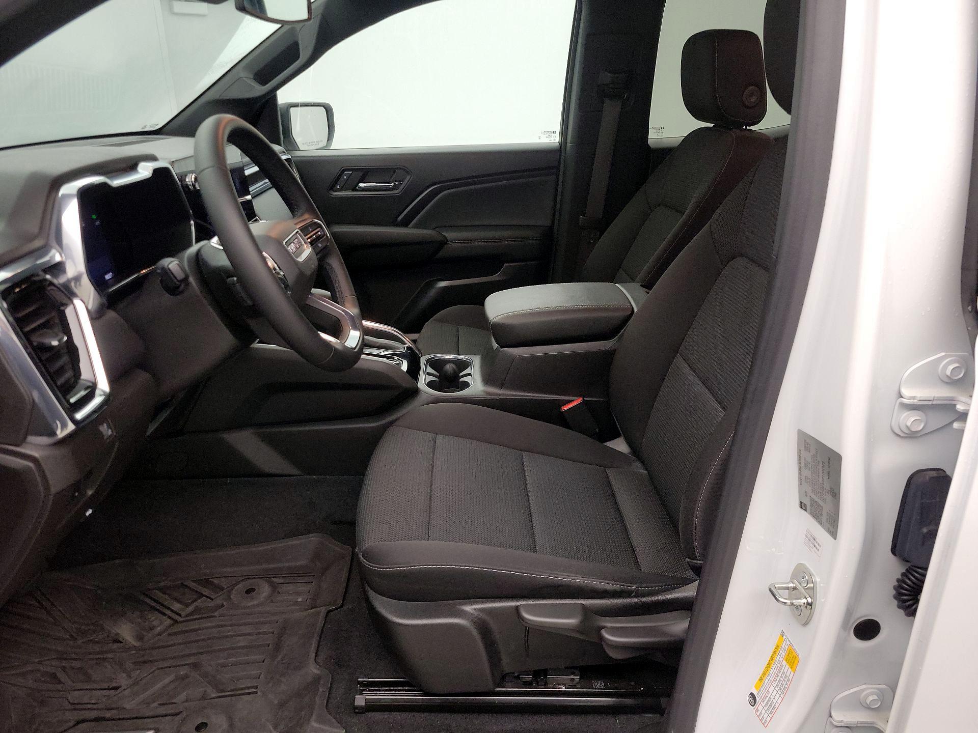 Thumbnail: 2023 GMC Canyon - 11