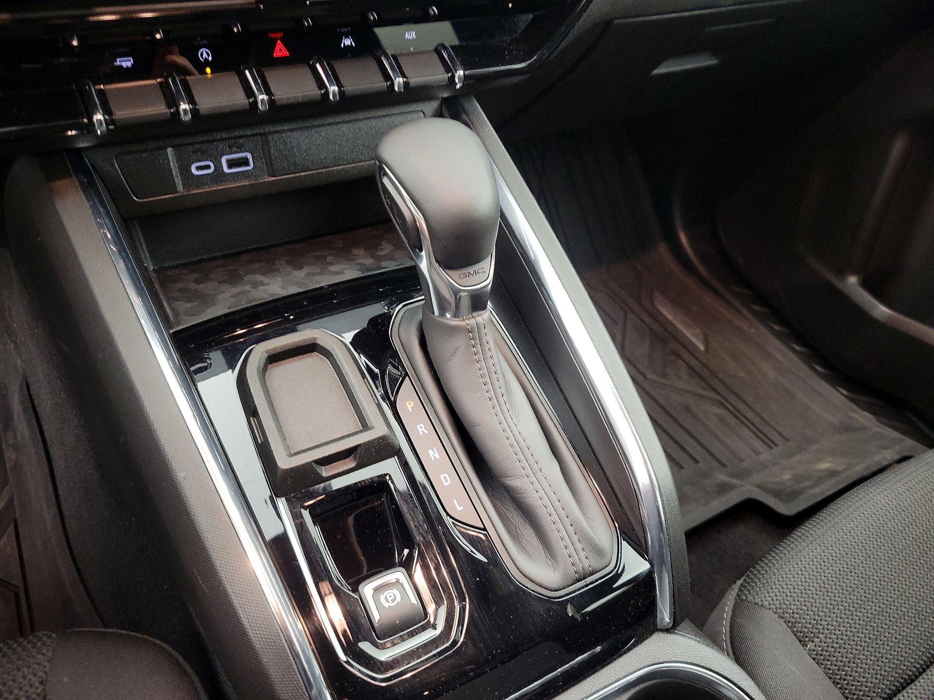 Thumbnail: 2023 GMC Canyon - 17