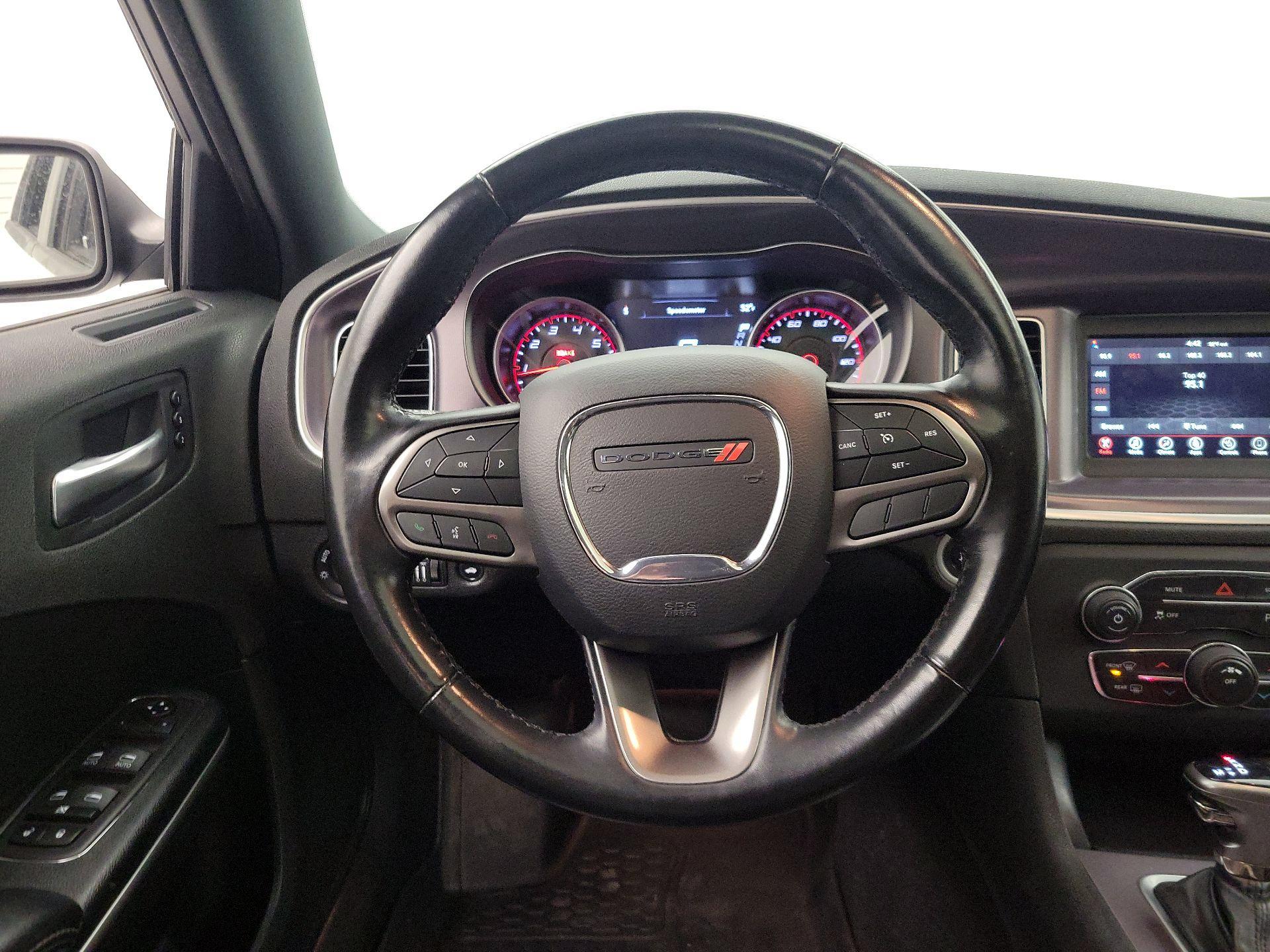 Thumbnail: 2020 Dodge Charger - 10