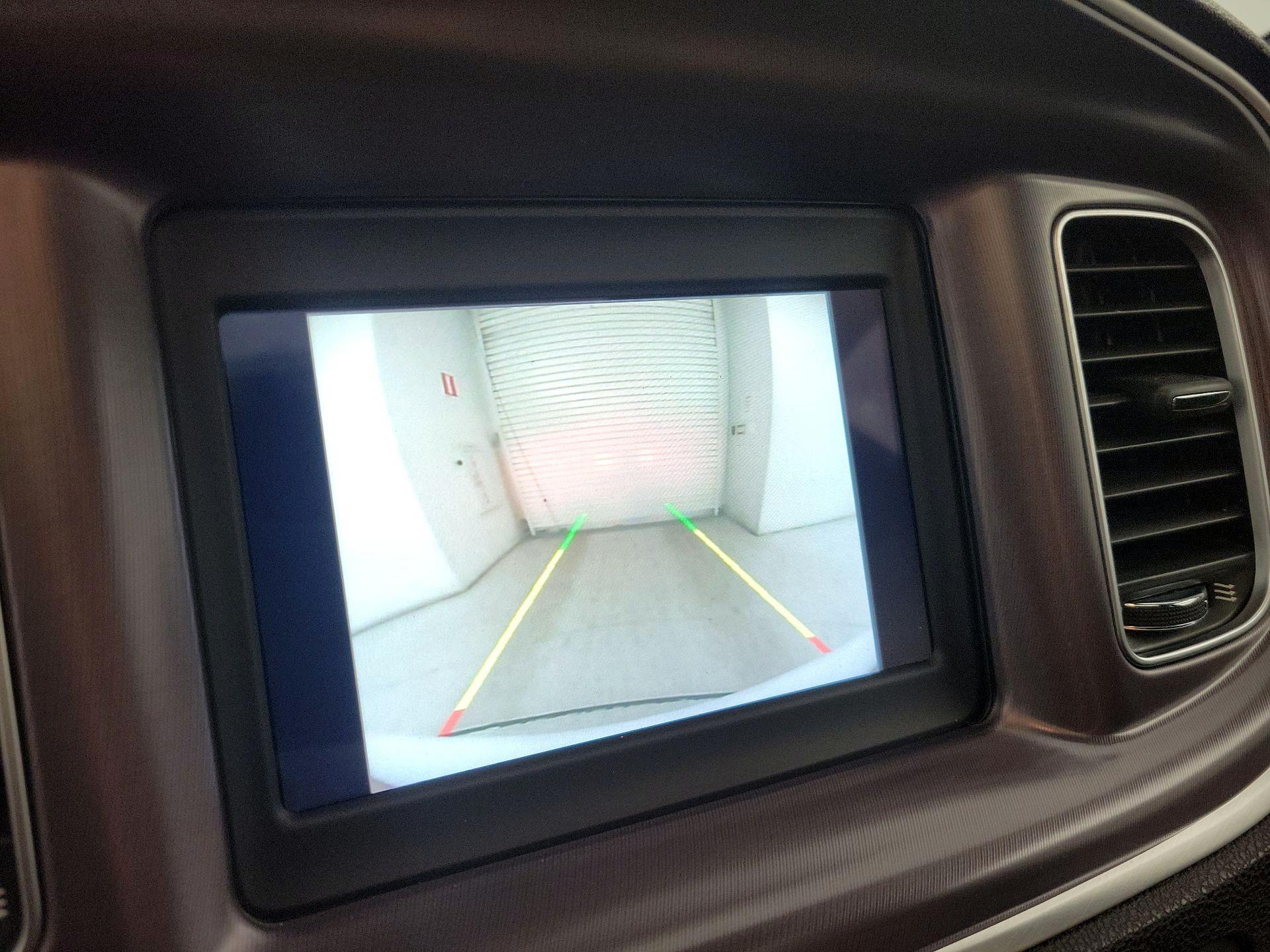 Thumbnail: 2020 Dodge Charger - 14