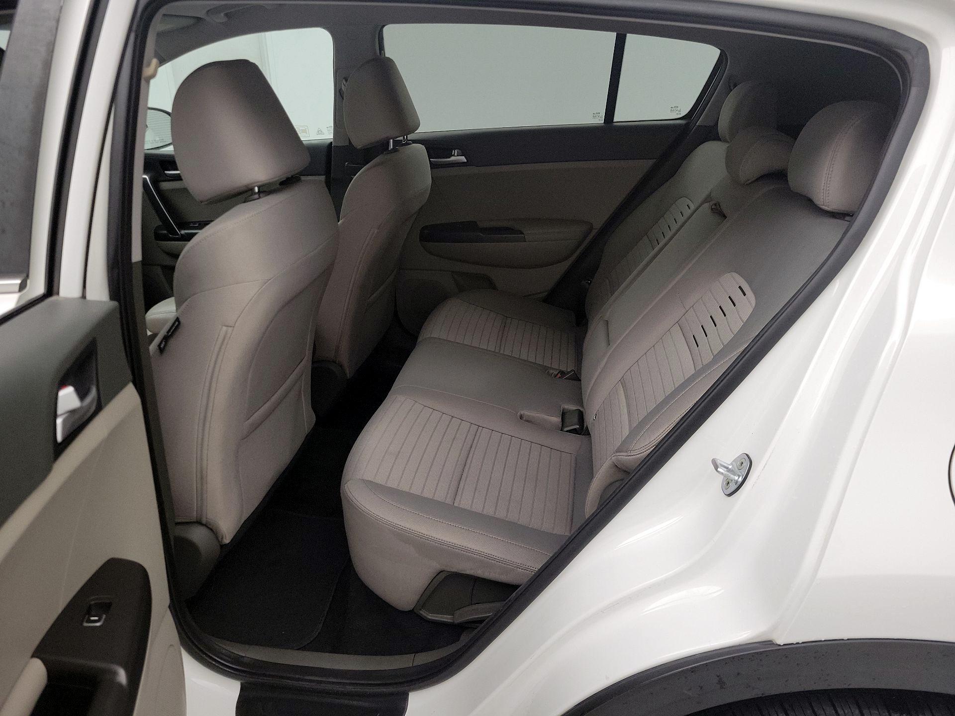 Thumbnail: 2018 Kia Sportage - 19