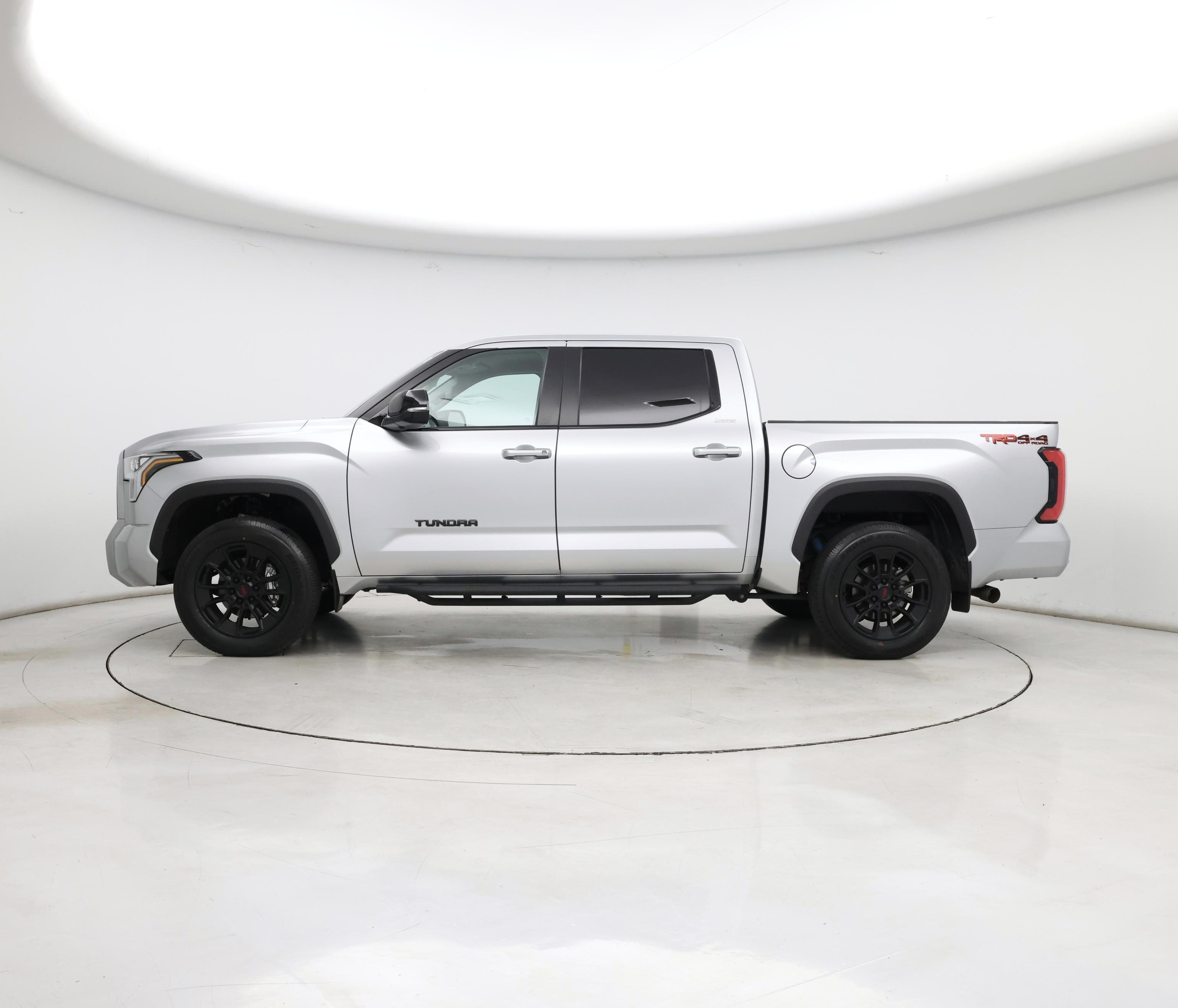 Thumbnail: 2024 Toyota Tundra - 3