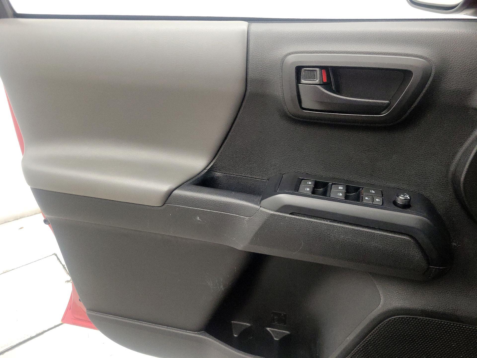 Thumbnail: 2023 Toyota Tacoma - 12