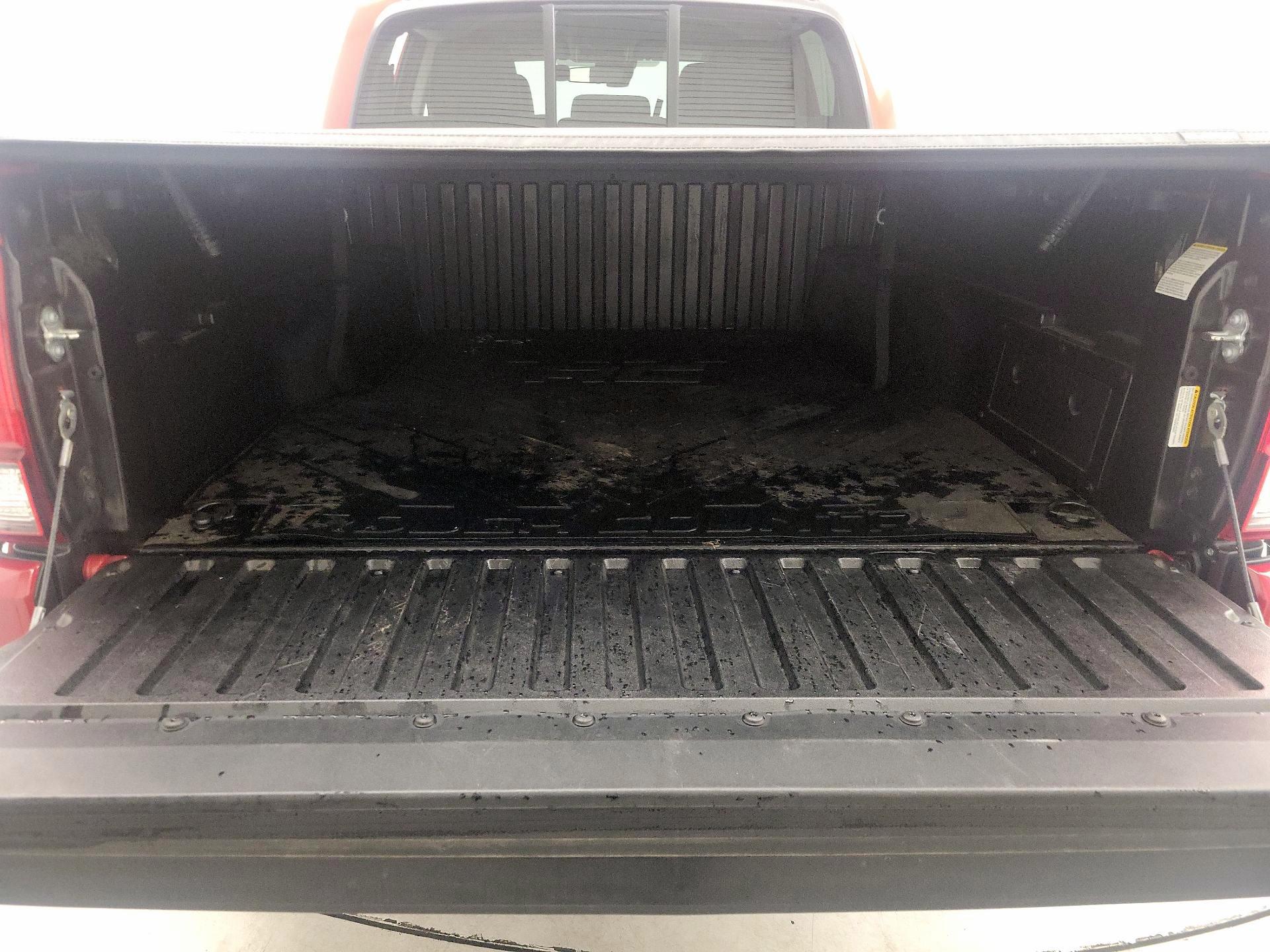 Thumbnail: 2023 Toyota Tacoma - 20