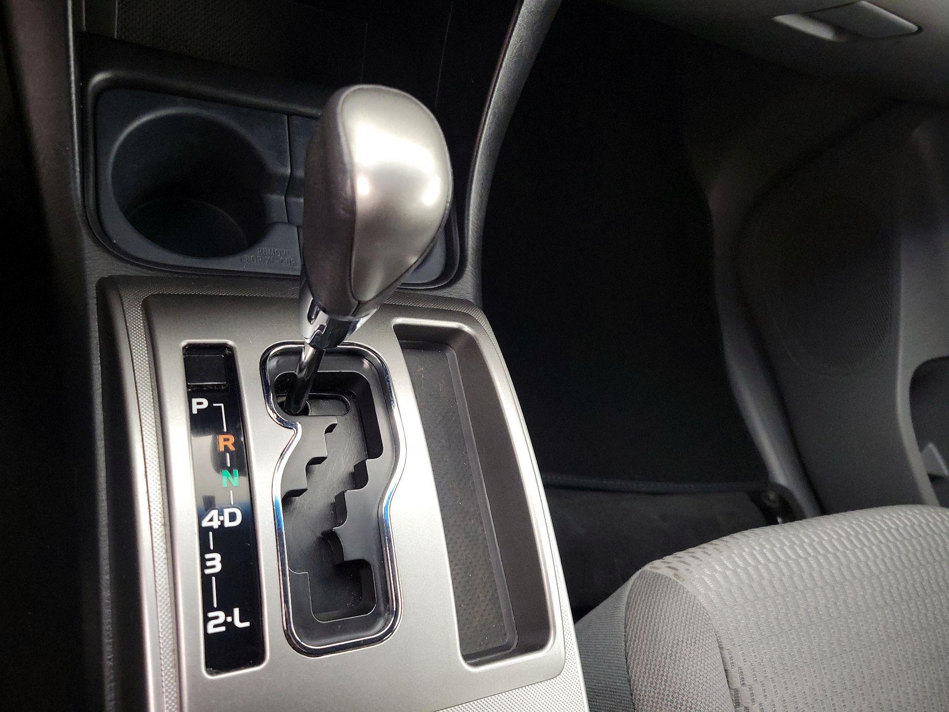 Thumbnail: 2015 Toyota Tacoma - 17