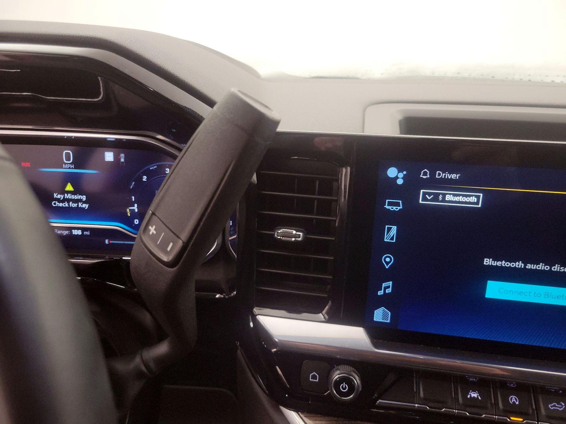 Thumbnail: 2023 Chevrolet Silverado 1500 - 17