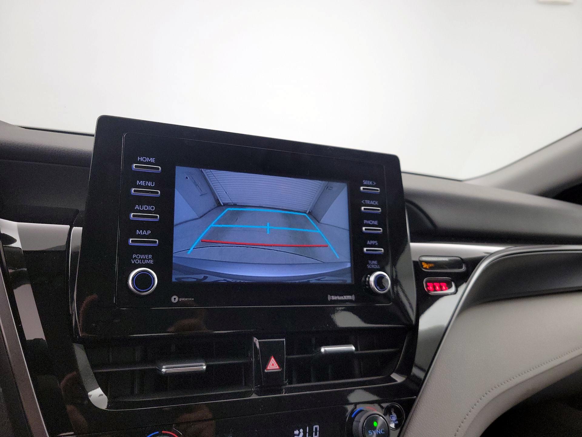 Thumbnail: 2022 Toyota Camry - 14