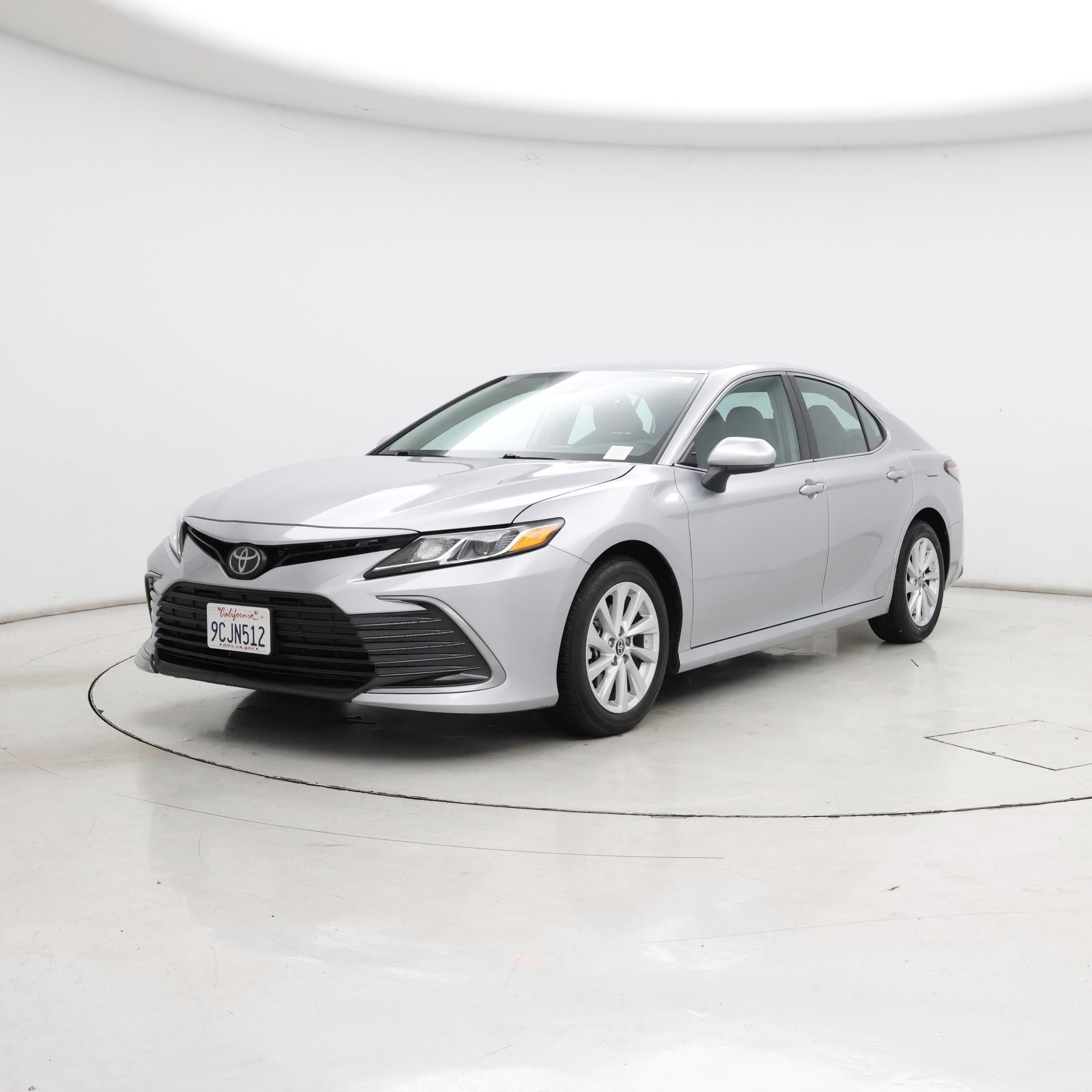 Thumbnail: 2022 Toyota Camry - 4