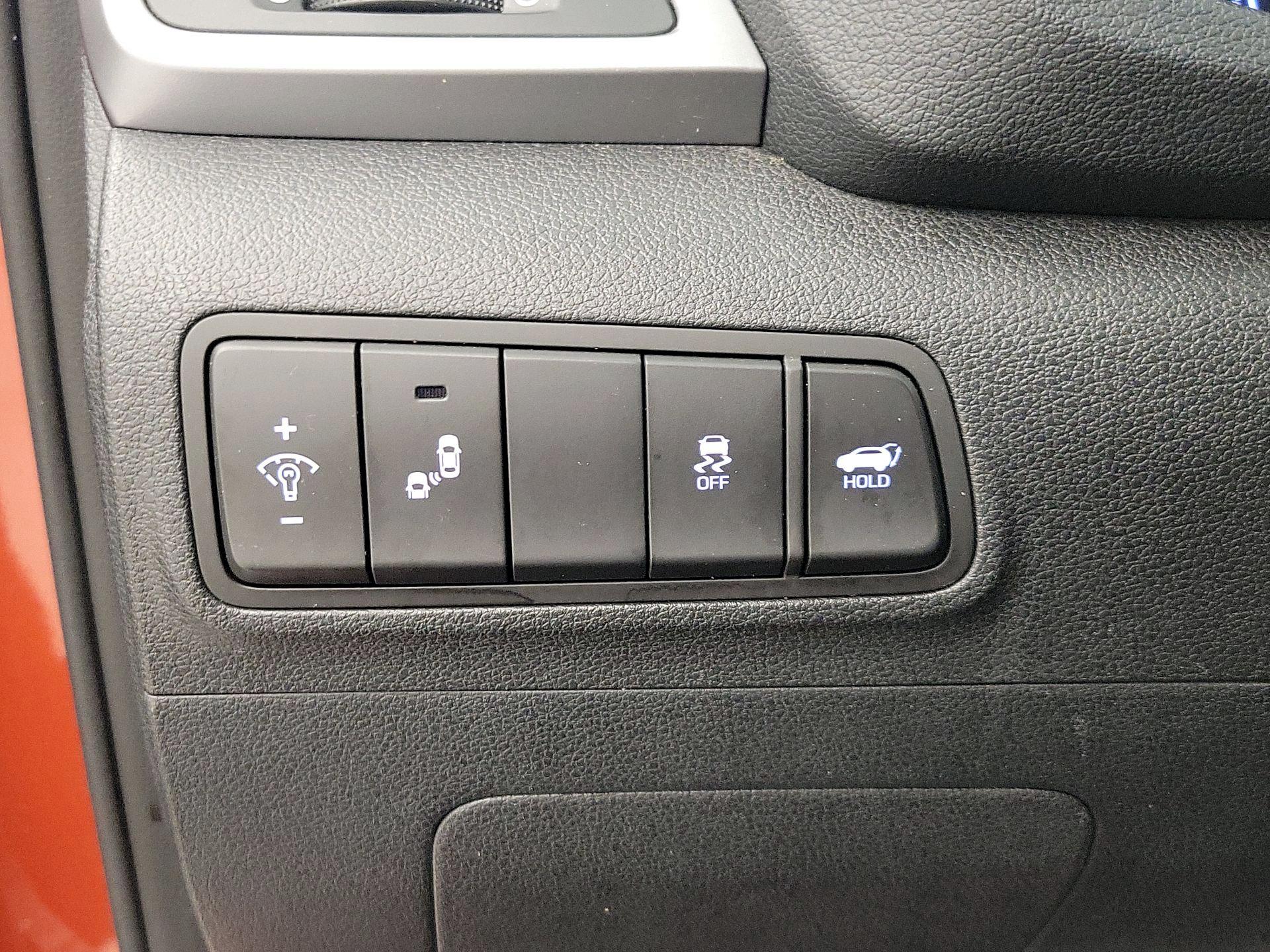 Thumbnail: 2017 Hyundai Tucson - 13