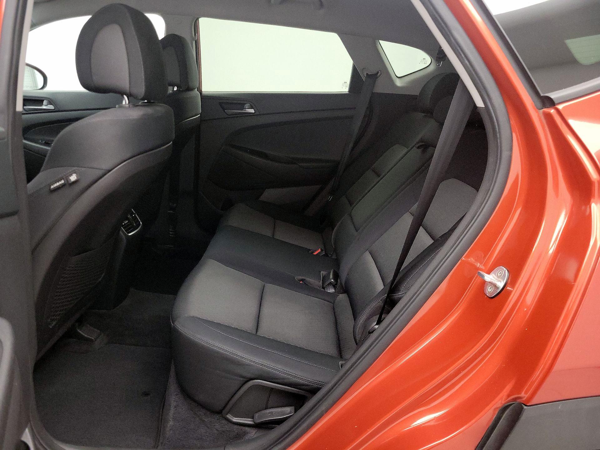 Thumbnail: 2017 Hyundai Tucson - 19