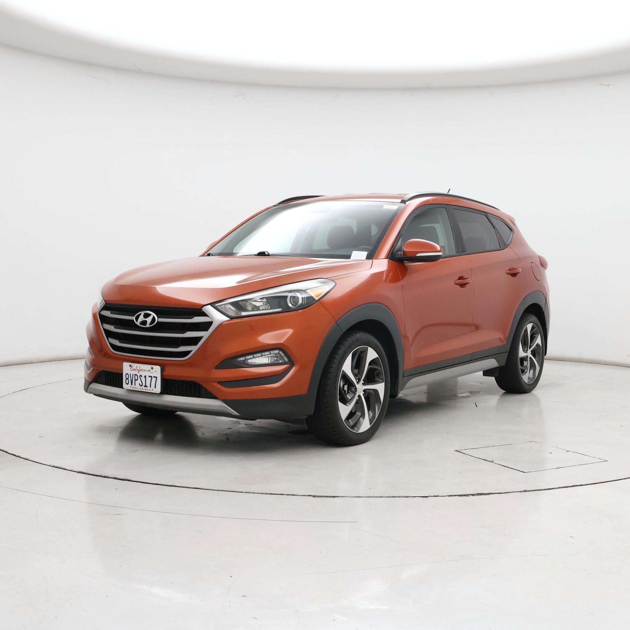 Thumbnail: 2017 Hyundai Tucson - 4
