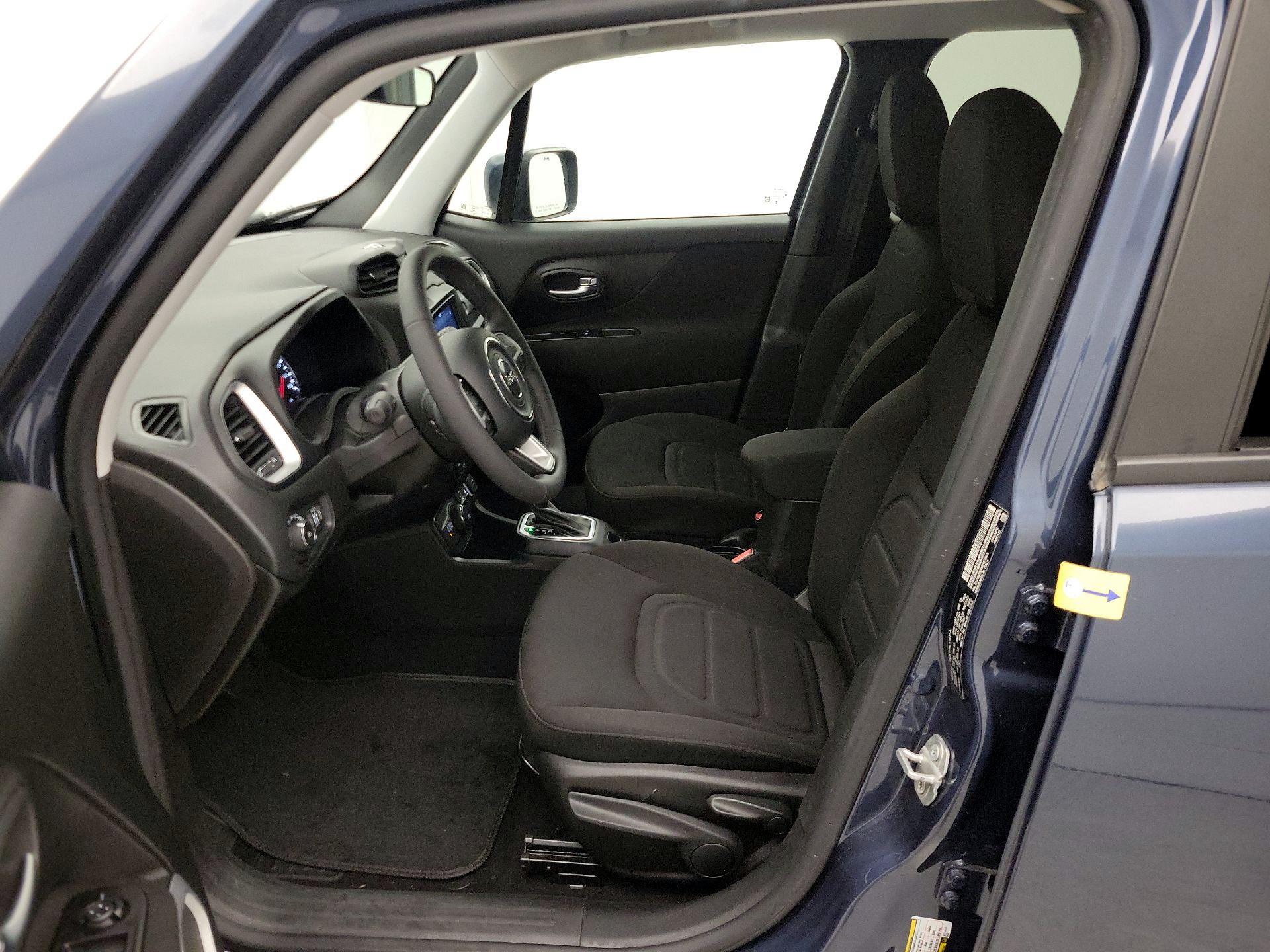 Thumbnail: 2021 Jeep Renegade - 11