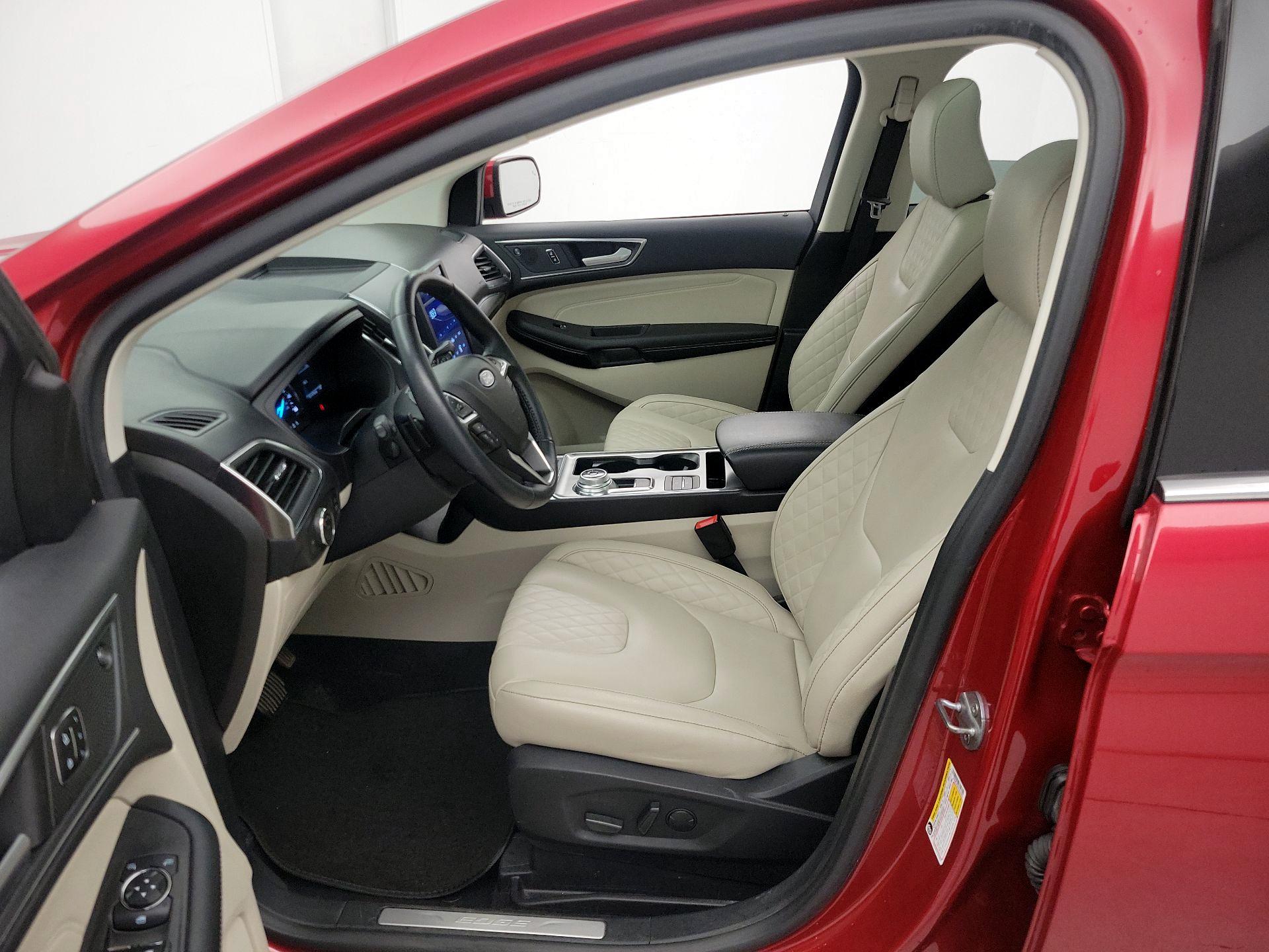 Thumbnail: 2023 Ford Edge - 11