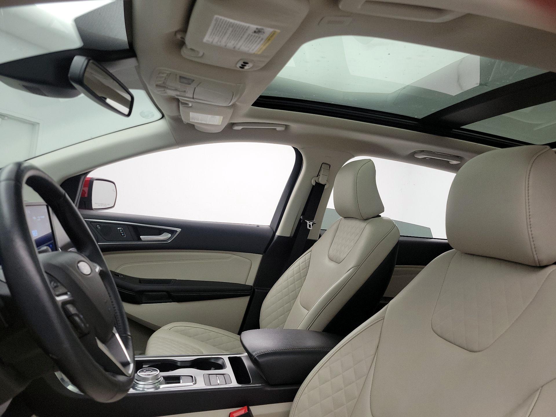 Thumbnail: 2023 Ford Edge - 19