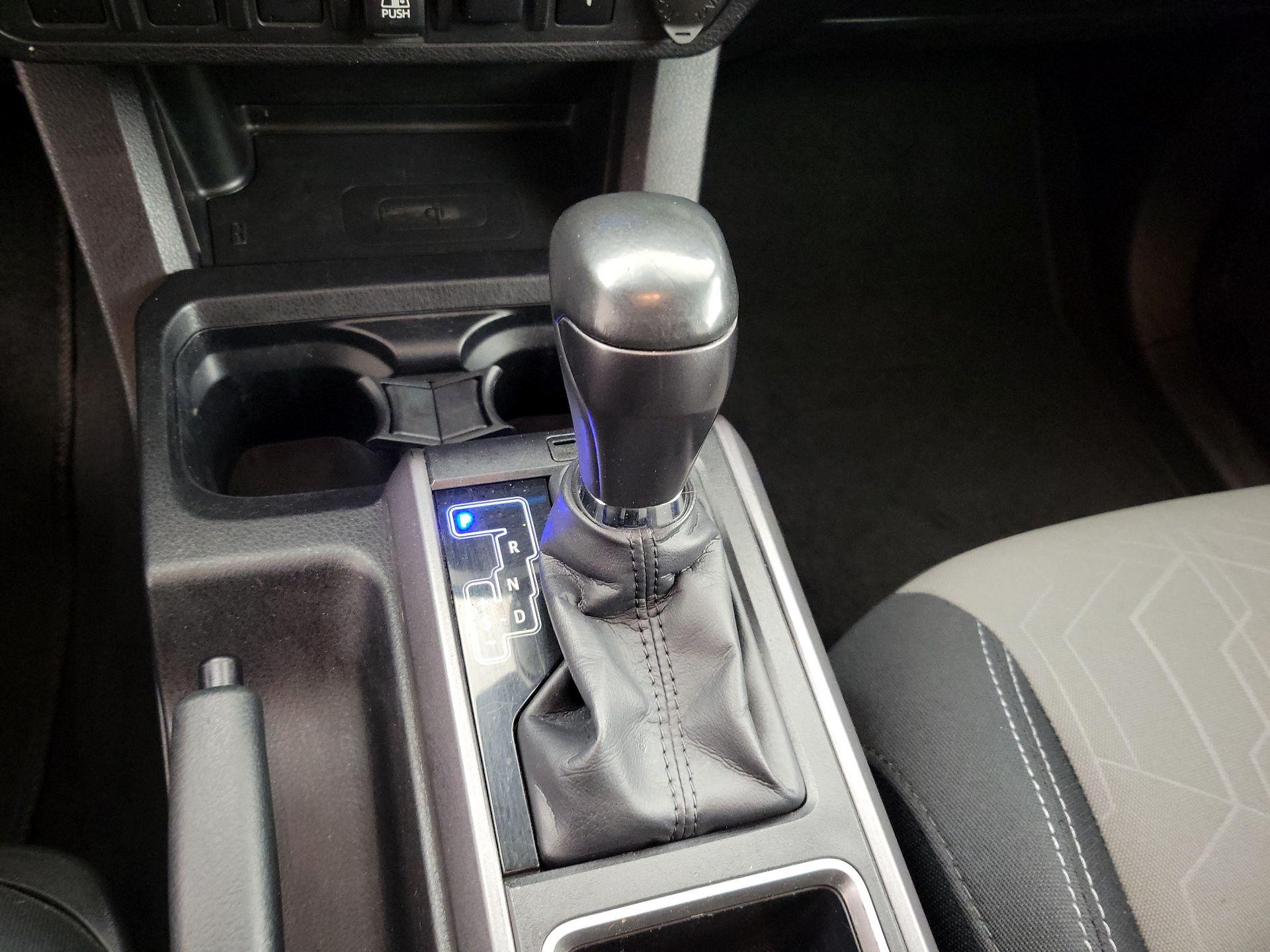 Thumbnail: 2023 Toyota Tacoma - 17