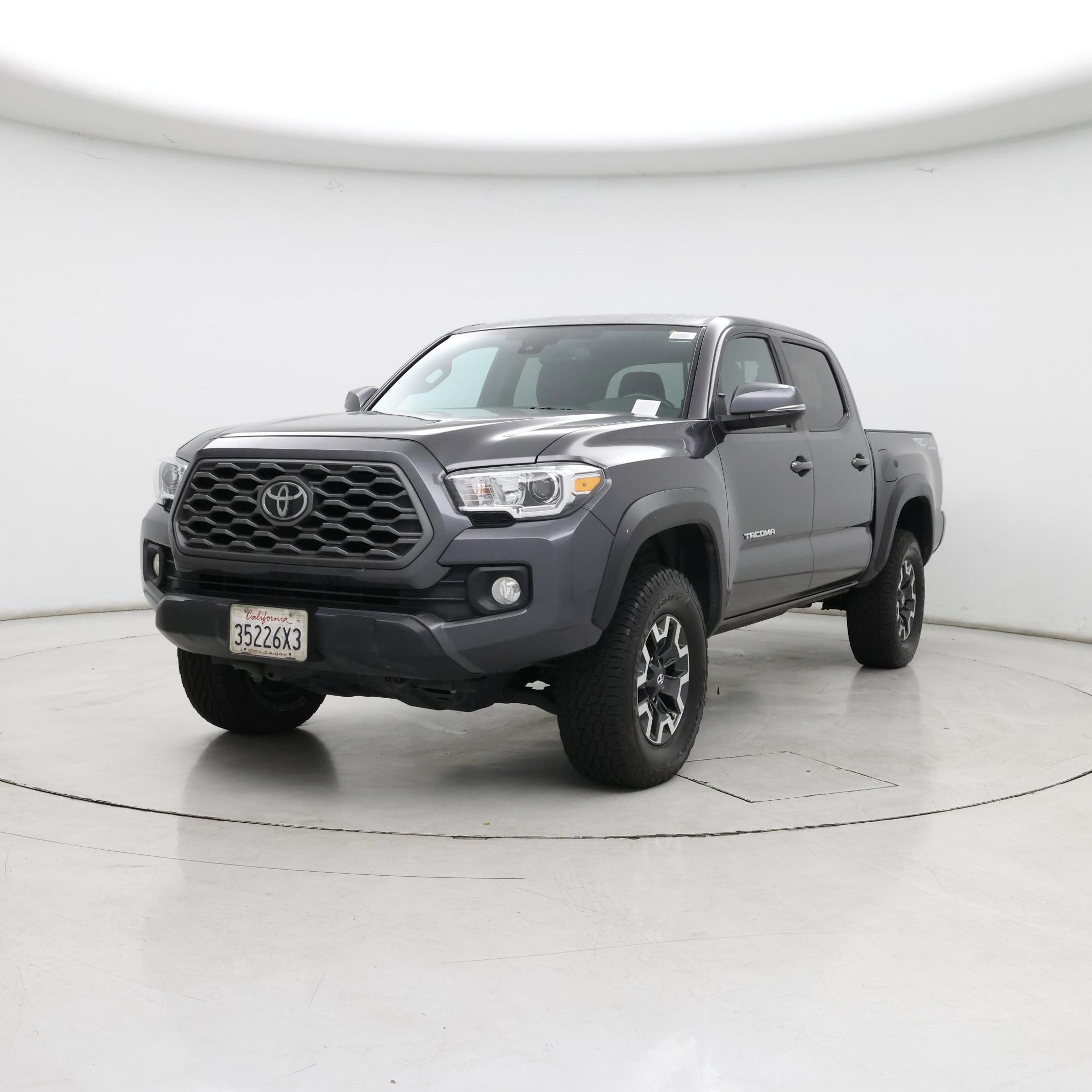 Thumbnail: 2023 Toyota Tacoma - 4