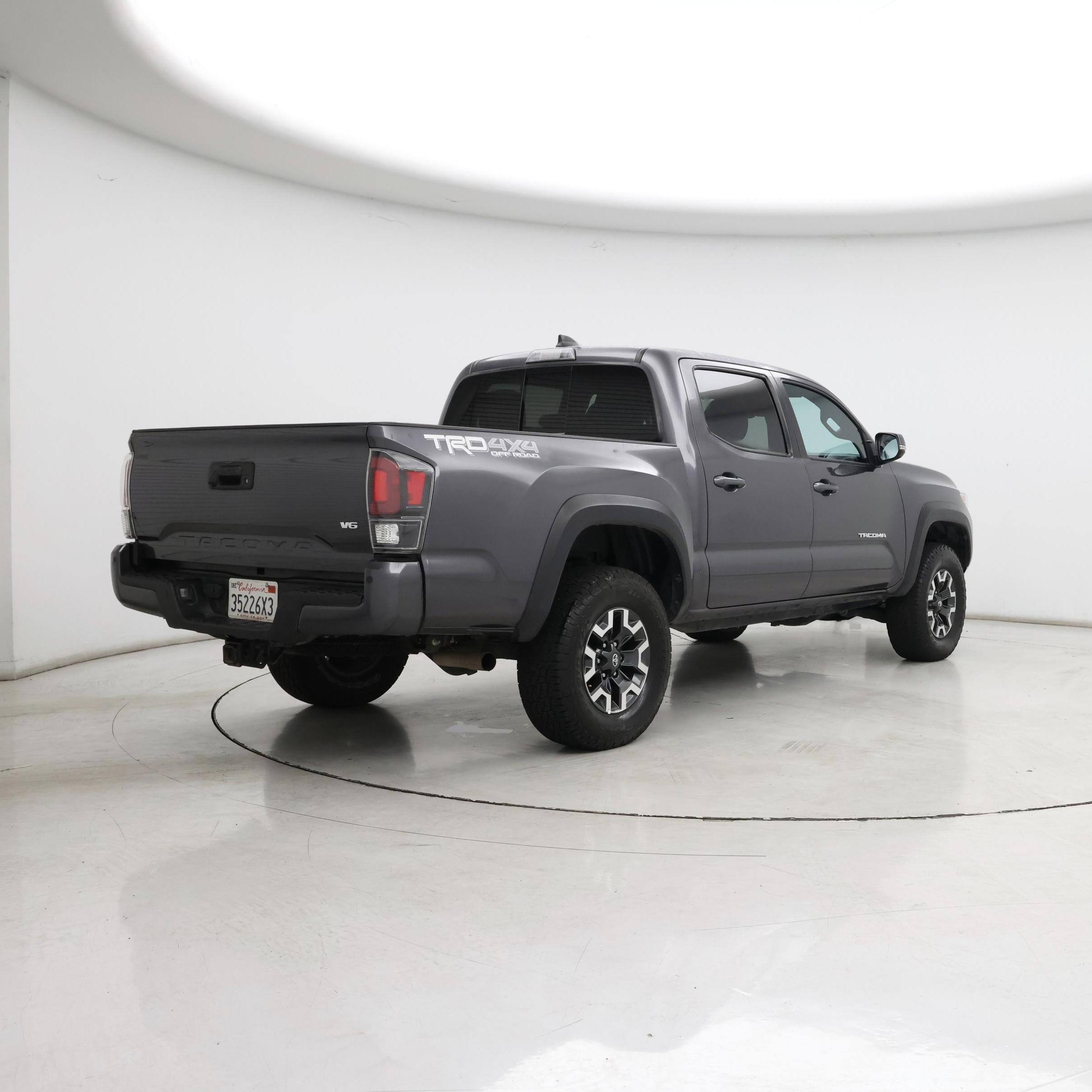Thumbnail: 2023 Toyota Tacoma - 8