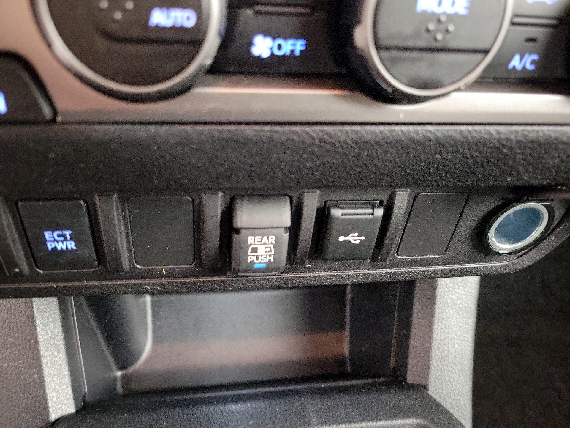 Thumbnail: 2023 Toyota Tacoma - 18