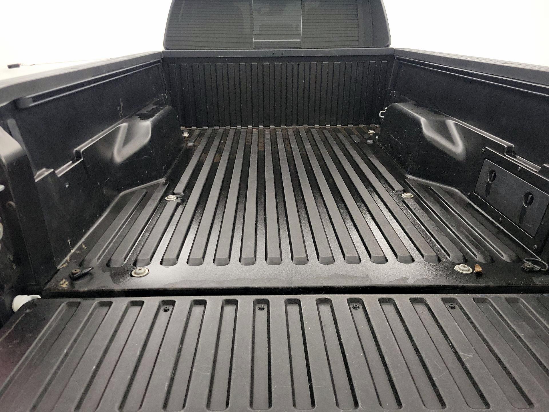 Thumbnail: 2023 Toyota Tacoma - 20