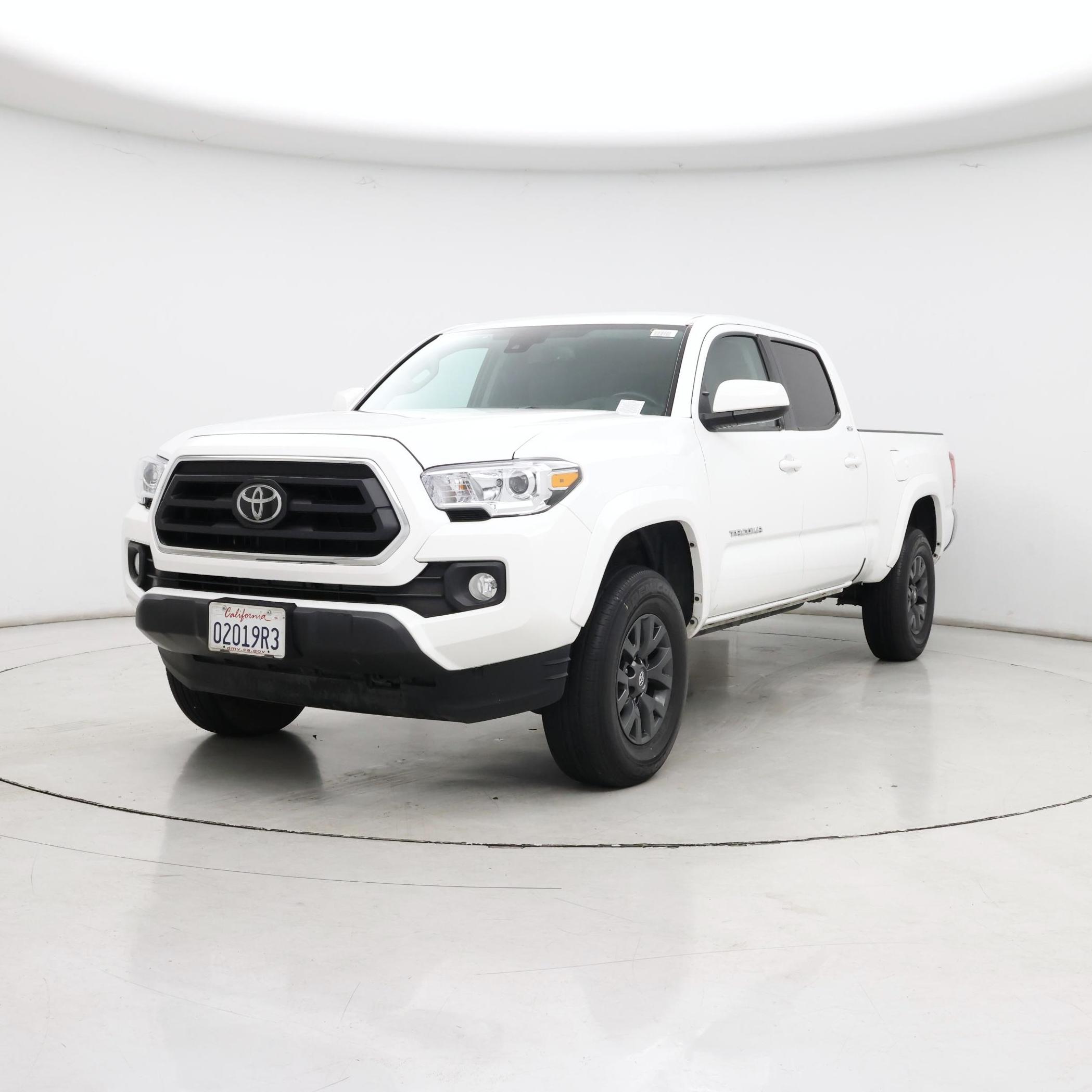 Thumbnail: 2023 Toyota Tacoma - 4