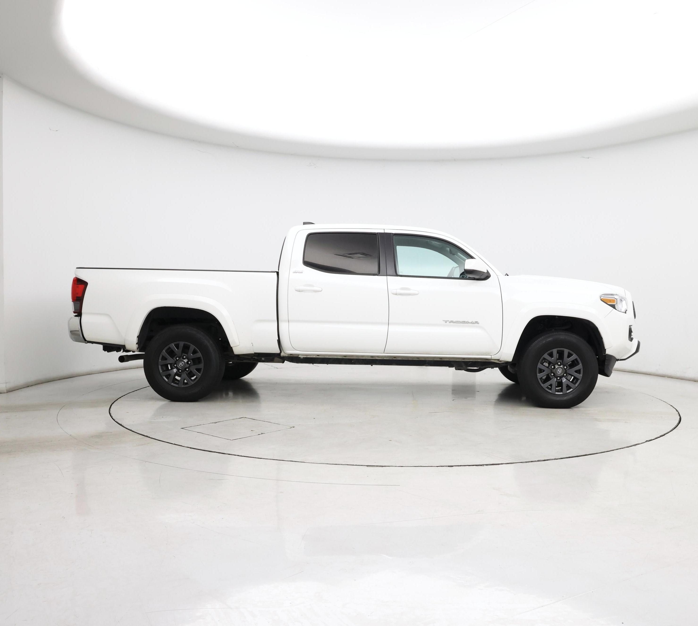 Thumbnail: 2023 Toyota Tacoma - 7