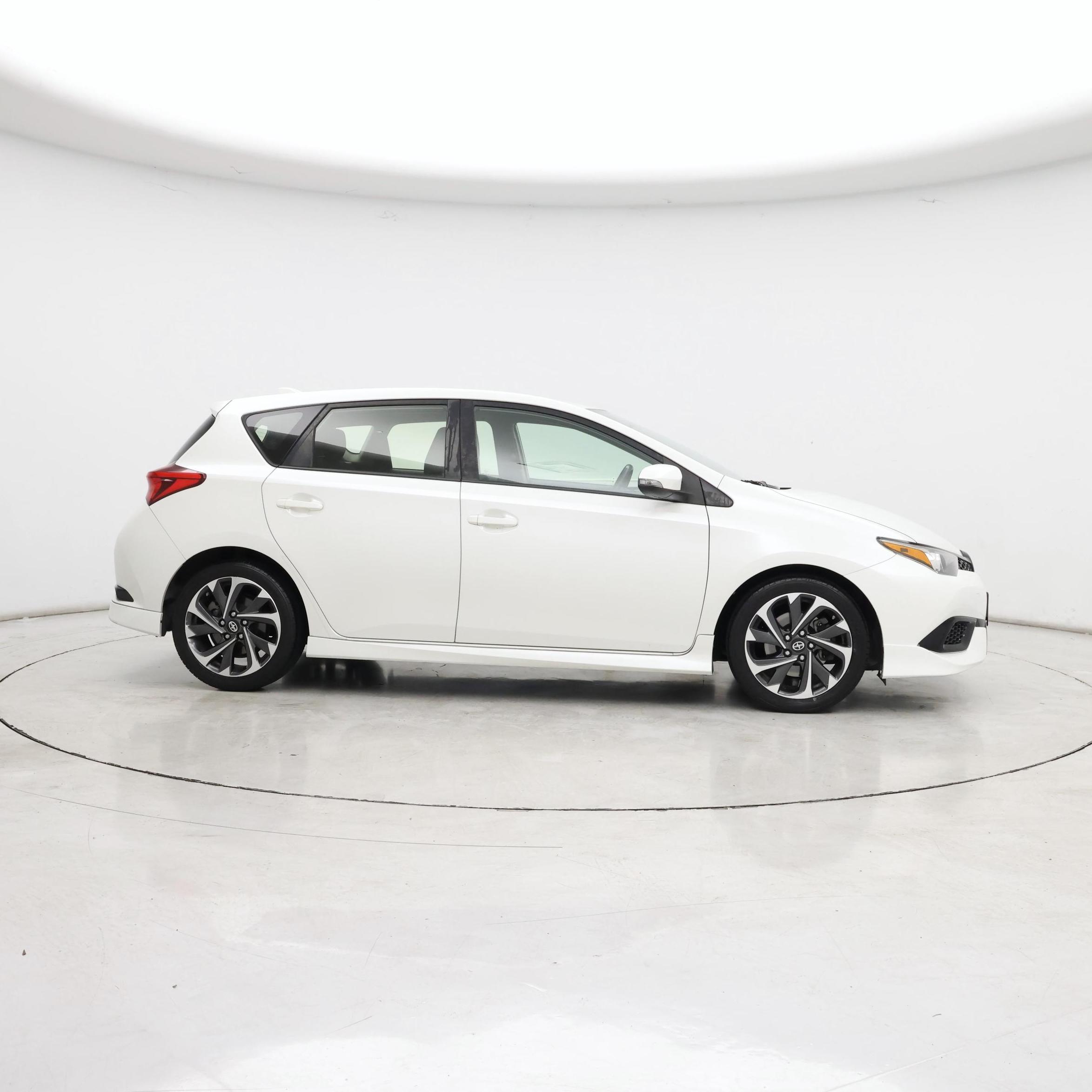 Thumbnail: 2016 Scion iM - 7
