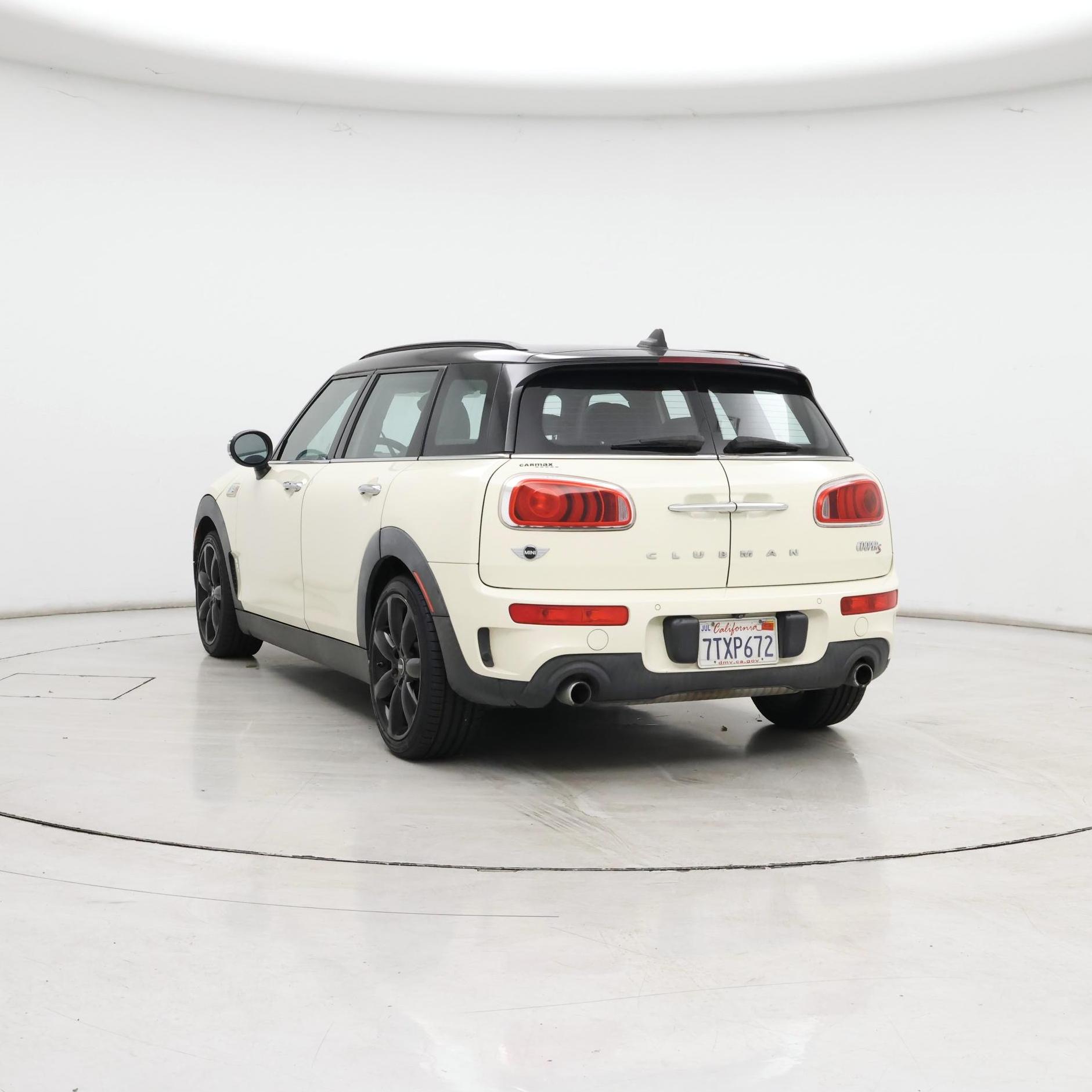 Thumbnail: 2016 MINI Cooper Clubman - 2