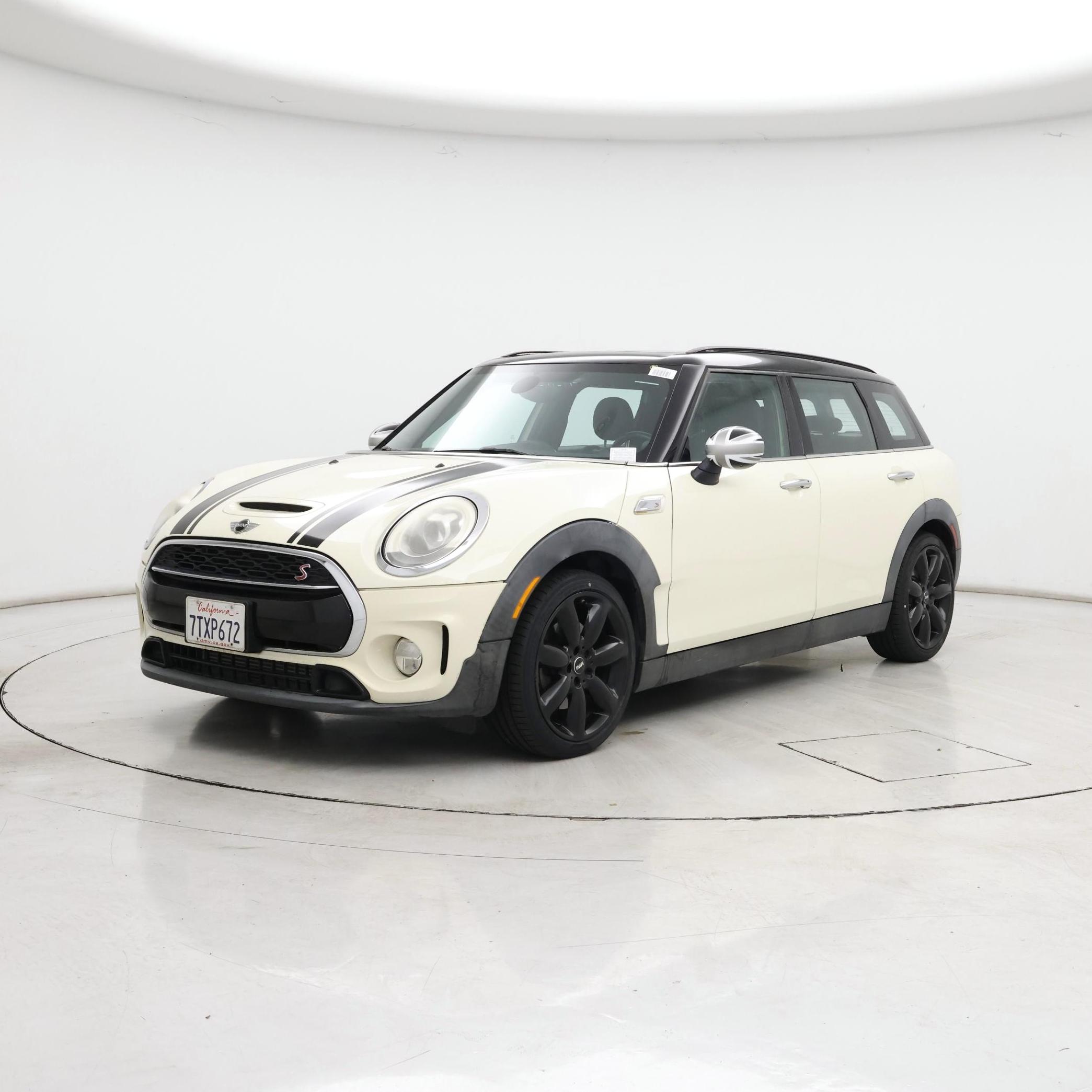 Thumbnail: 2016 MINI Cooper Clubman - 4