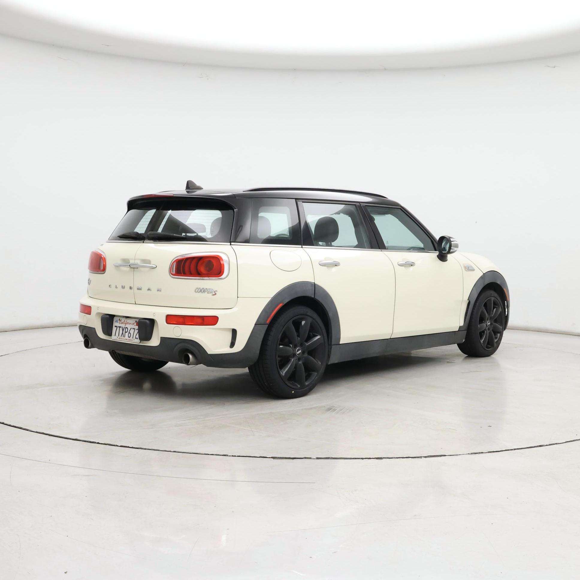 Thumbnail: 2016 MINI Cooper Clubman - 8
