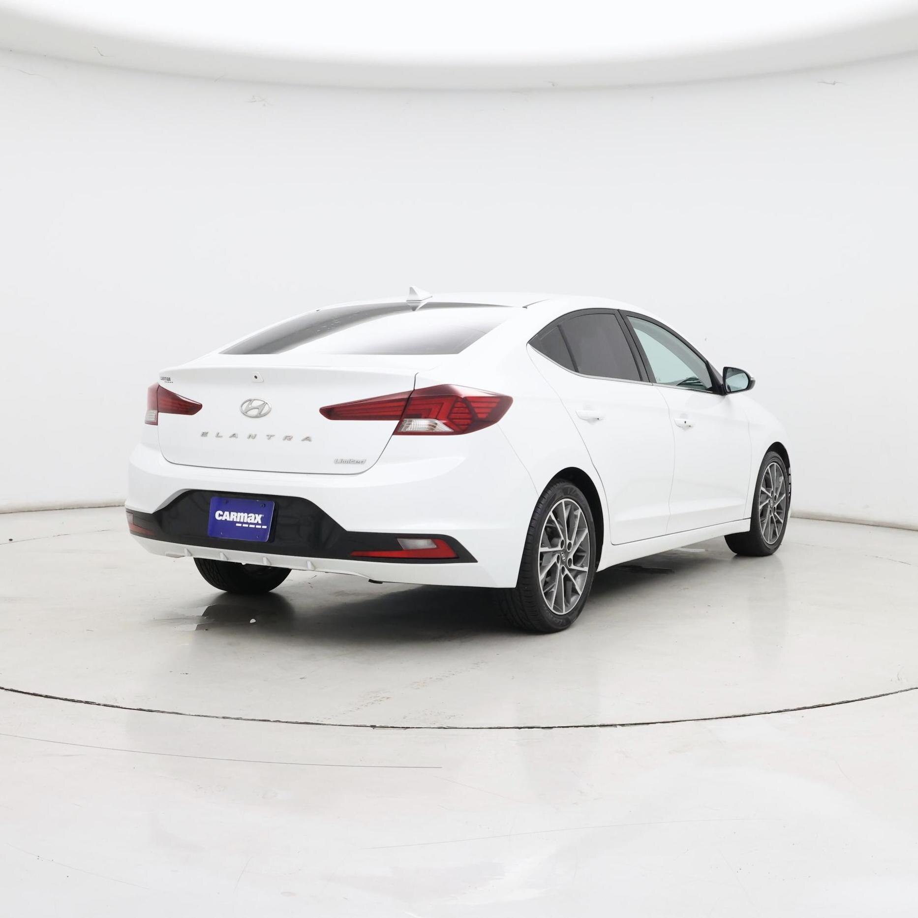 Thumbnail: 2020 Hyundai Elantra - 8