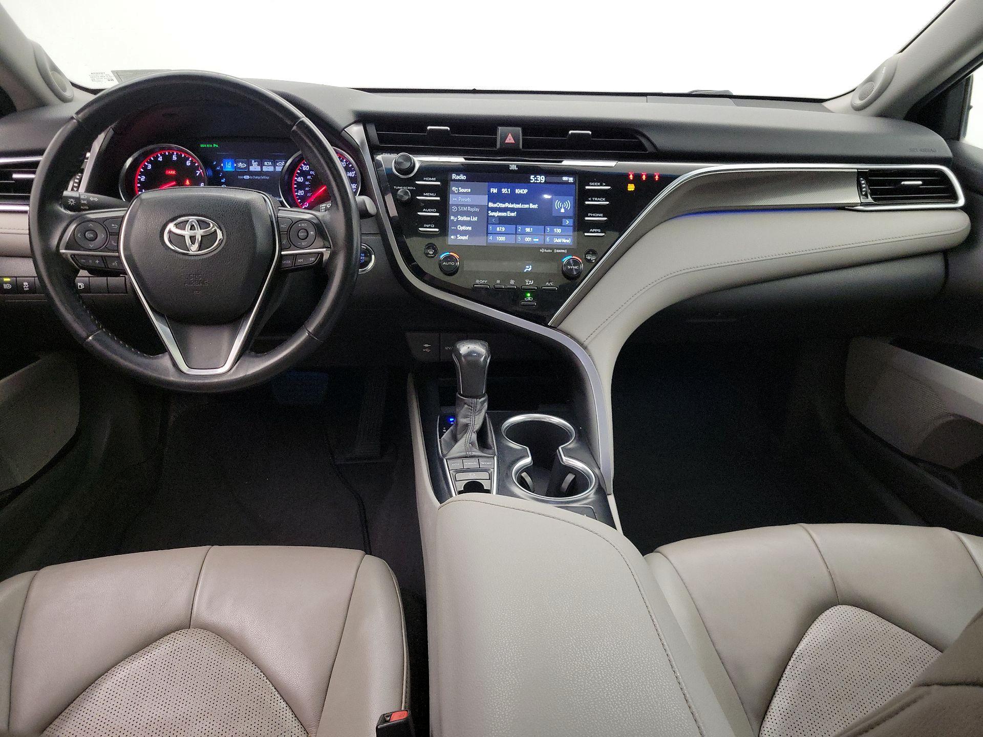 Thumbnail: 2018 Toyota Camry - 9