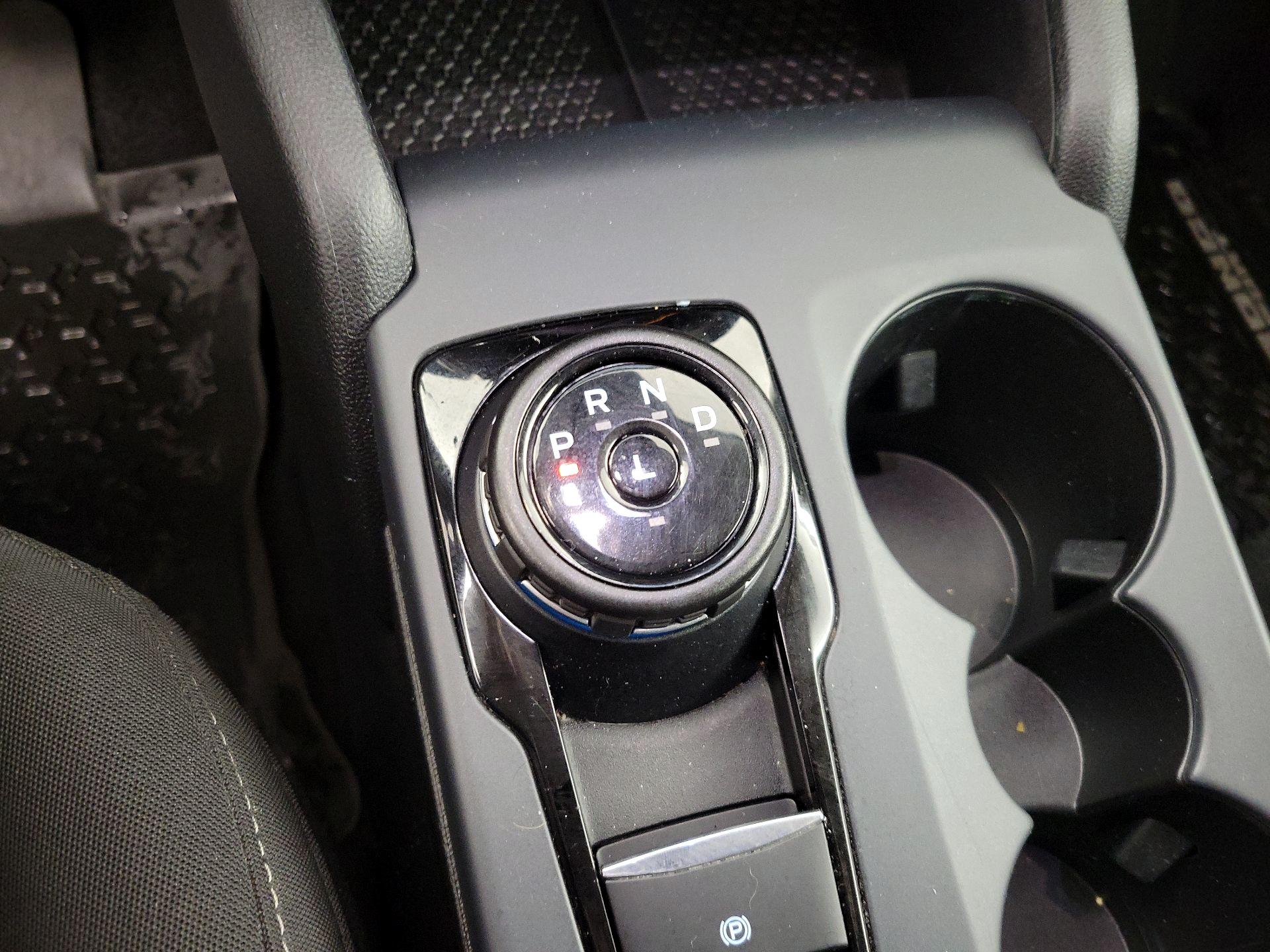 Thumbnail: 2022 Ford Bronco Sport - 17