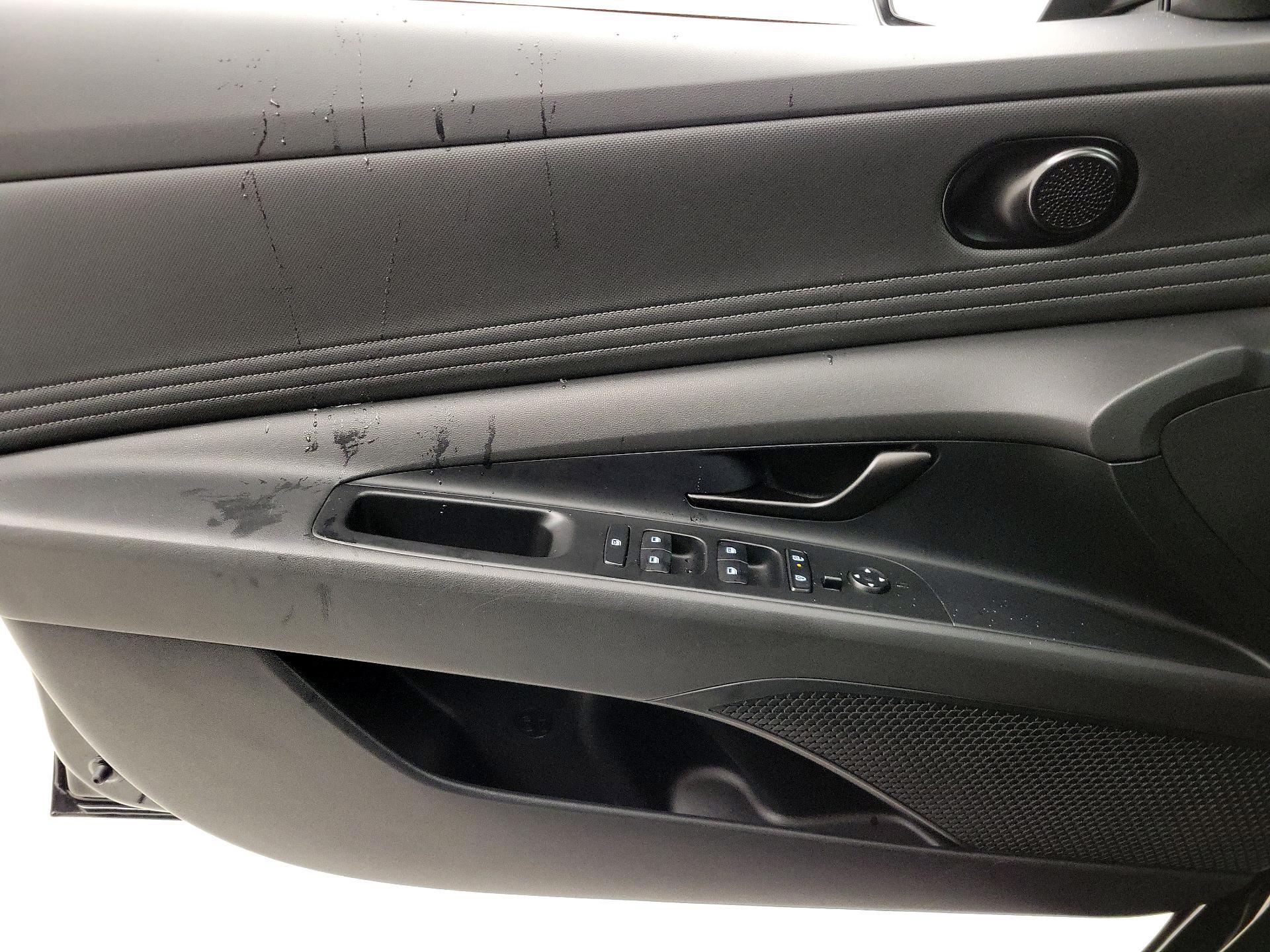 Thumbnail: 2025 Hyundai Elantra - 12