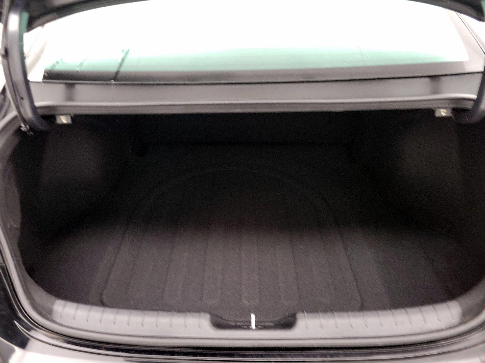 Thumbnail: 2025 Hyundai Elantra - 20