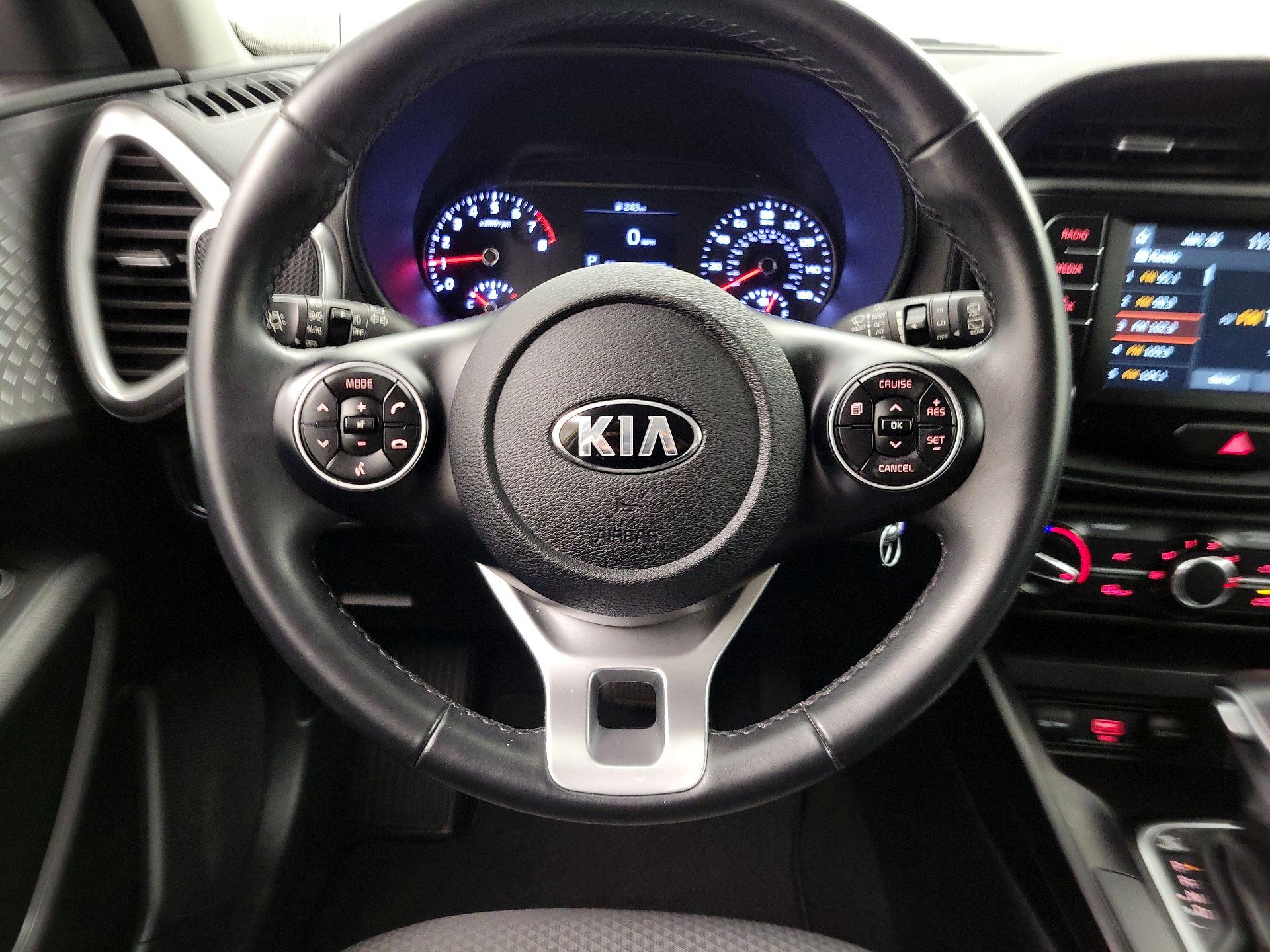 Thumbnail: 2020 Kia Soul - 10