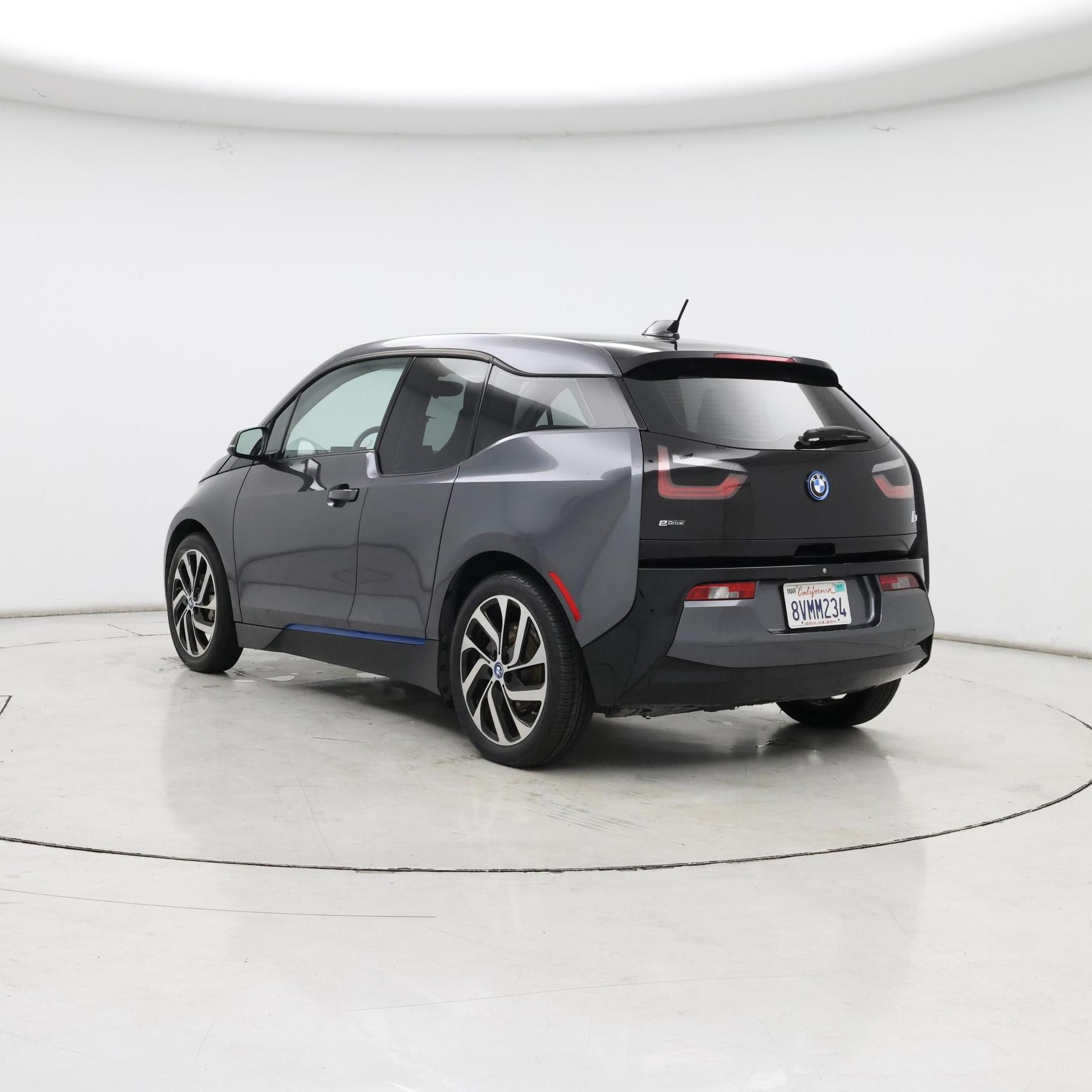 Thumbnail: 2017 BMW i3 - 2