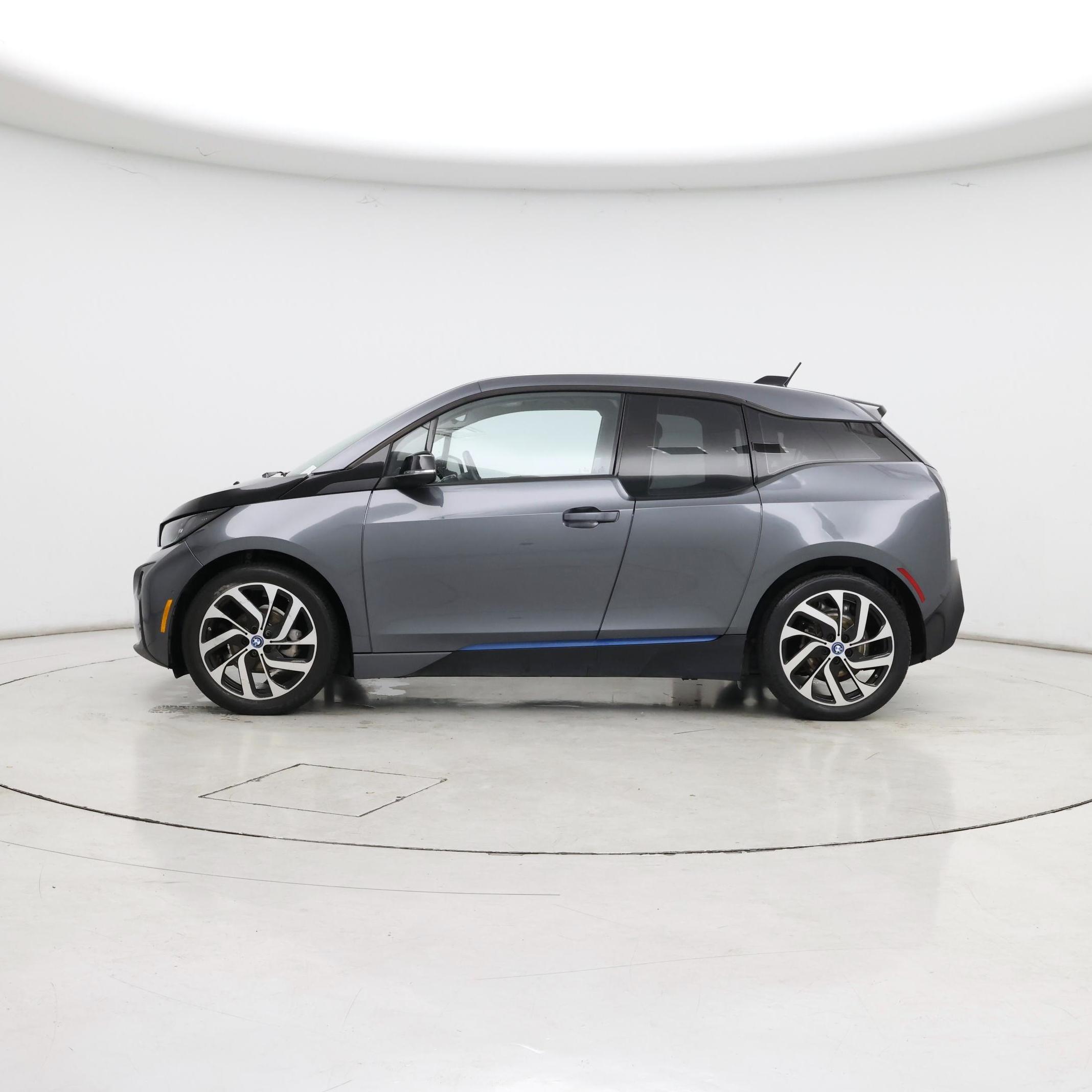 Thumbnail: 2017 BMW i3 - 3