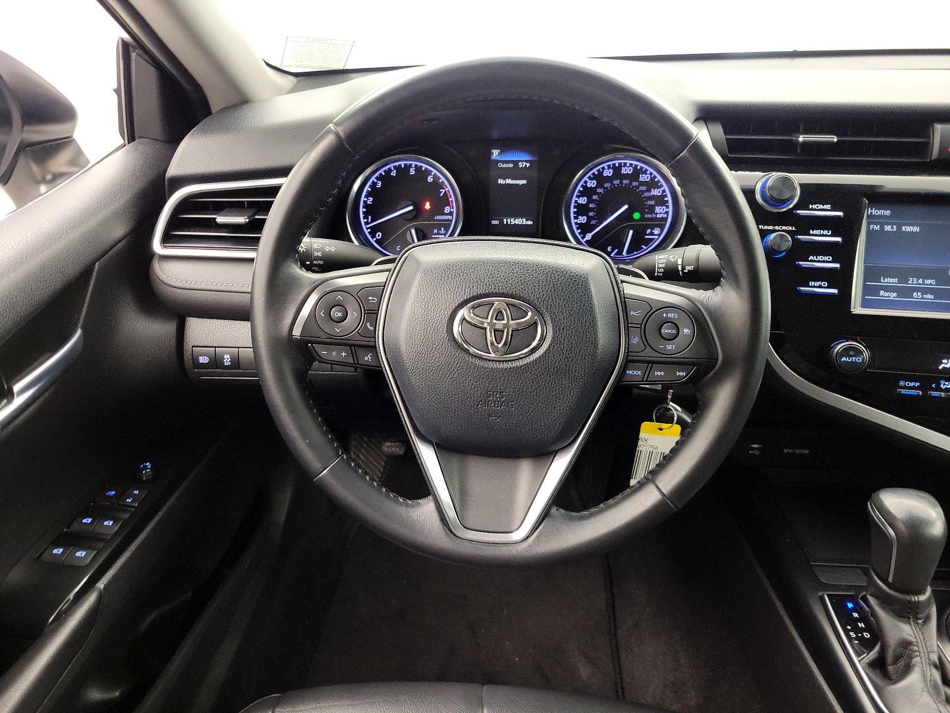 Thumbnail: 2018 Toyota Camry - 10