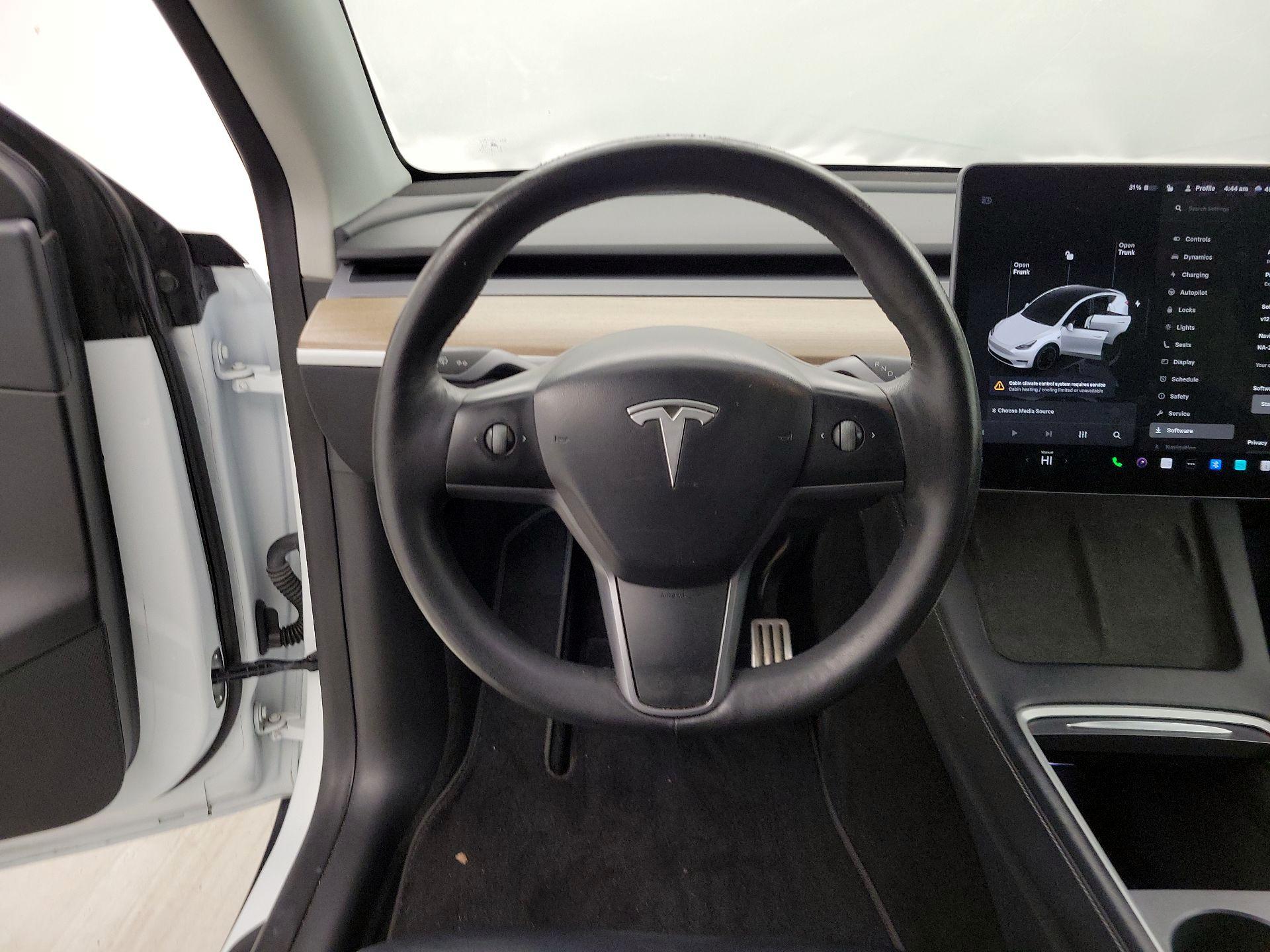 Thumbnail: 2022 Tesla Model Y - 10