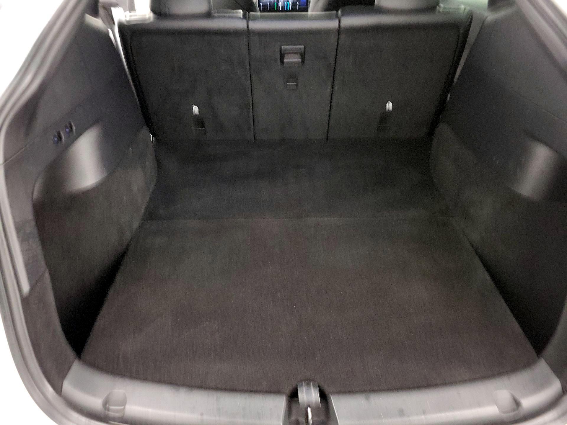 Thumbnail: 2022 Tesla Model Y - 20