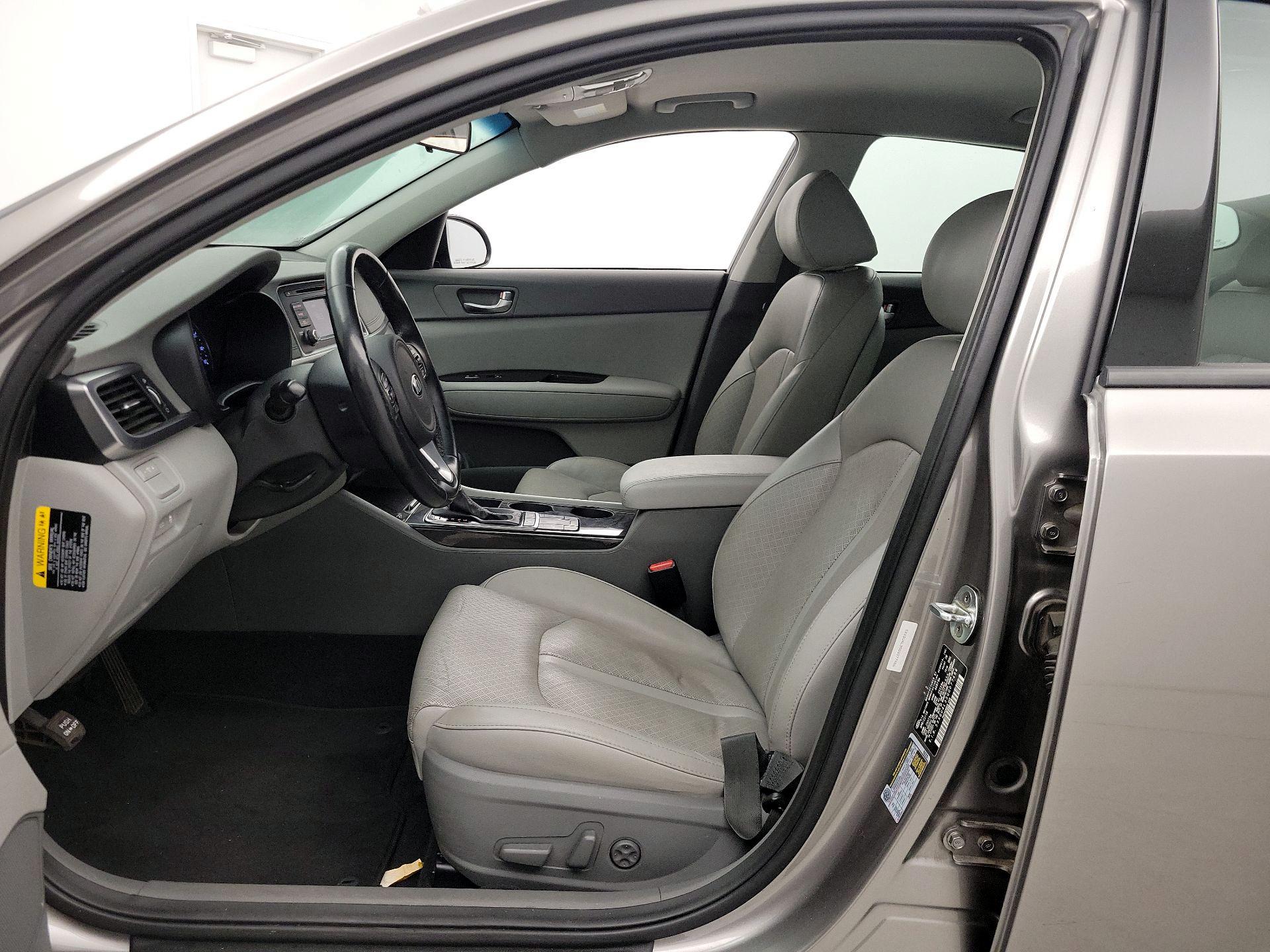 Thumbnail: 2016 Kia Optima - 11