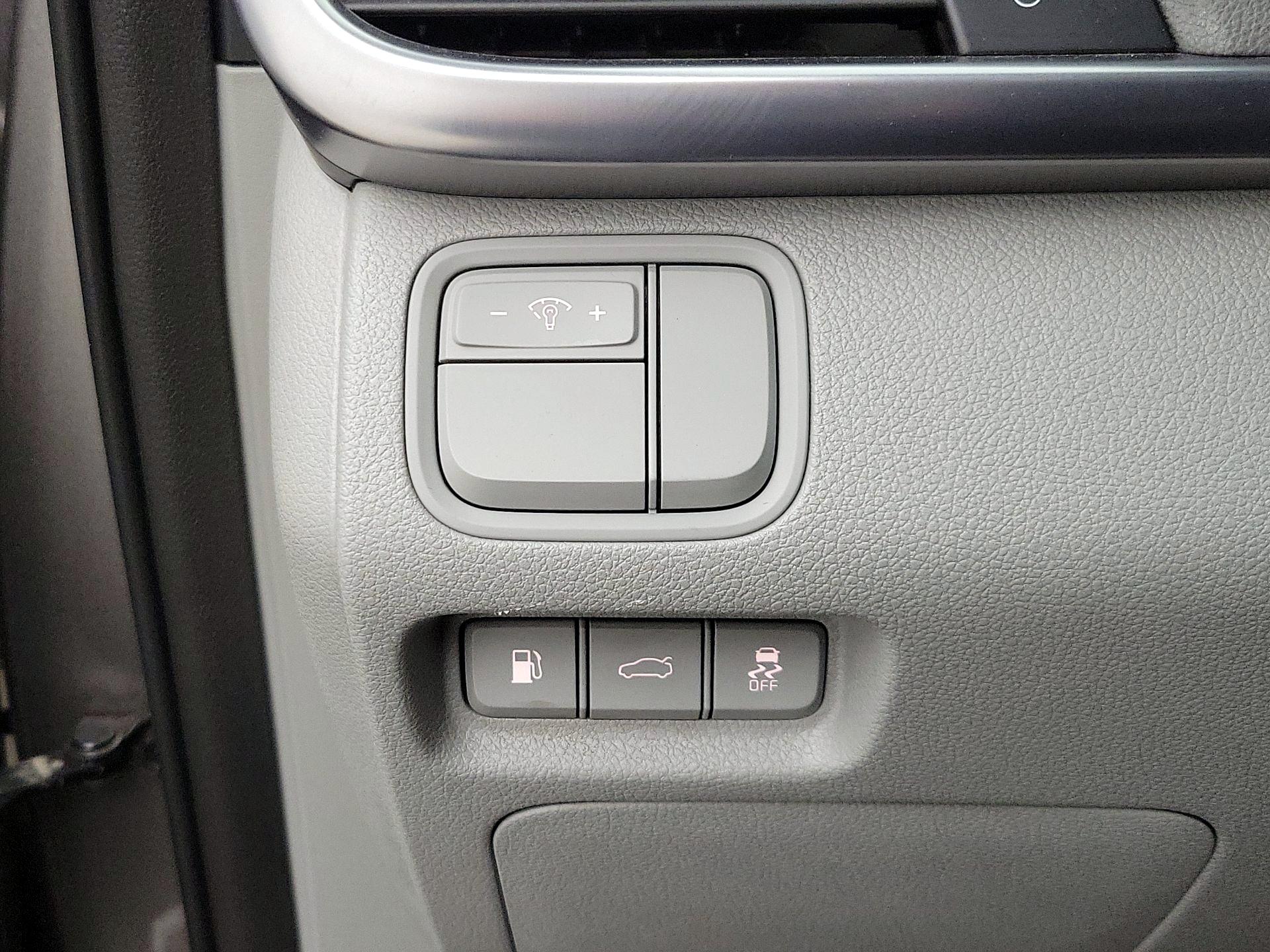 Thumbnail: 2016 Kia Optima - 13