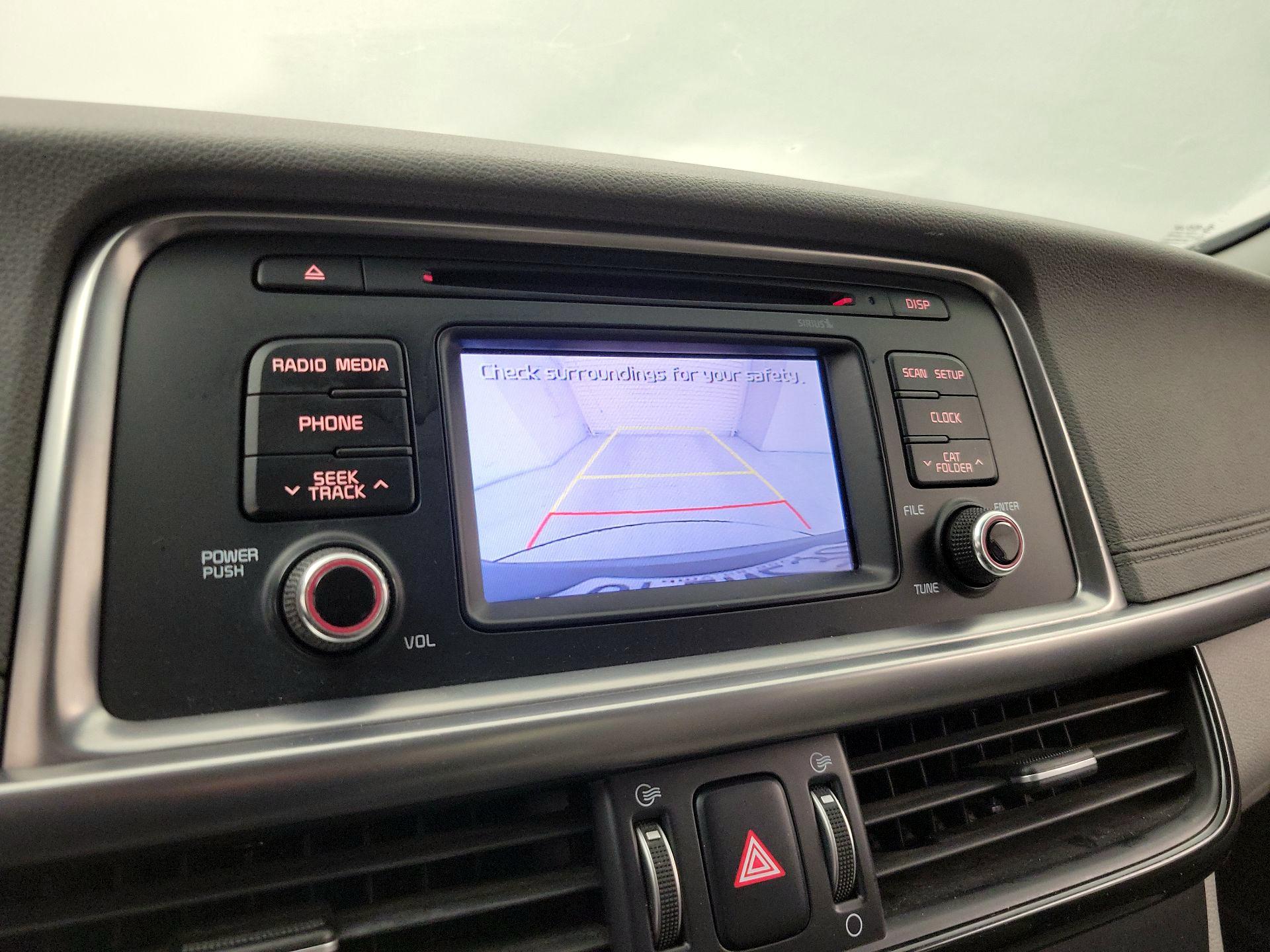 Thumbnail: 2016 Kia Optima - 14