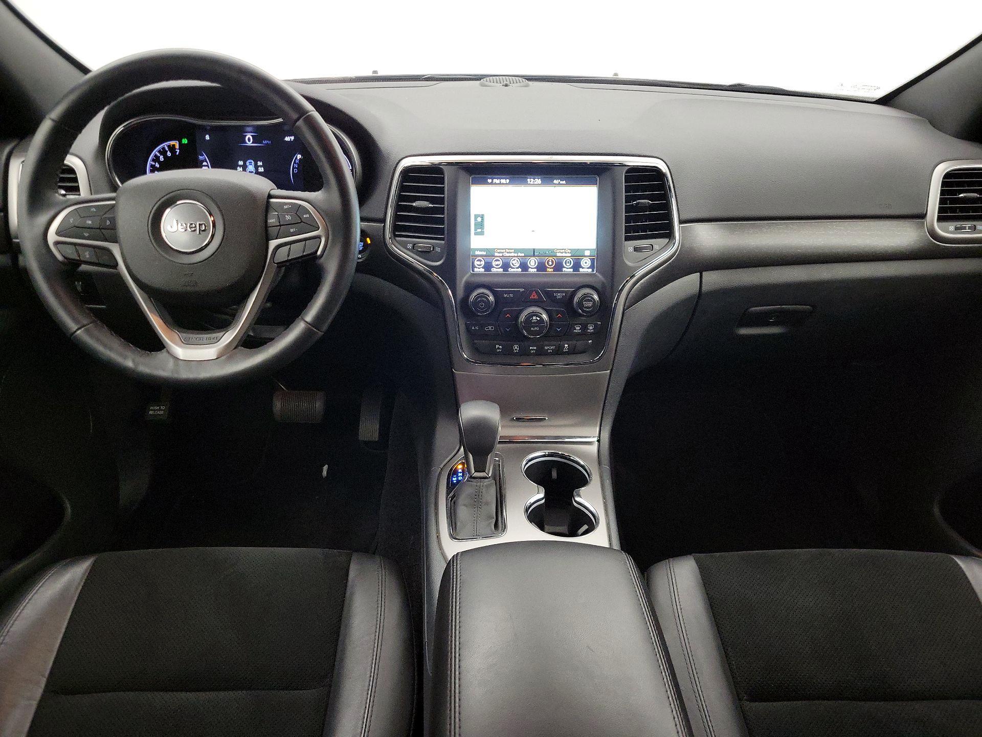 Thumbnail: 2018 Jeep Grand Cherokee - 9