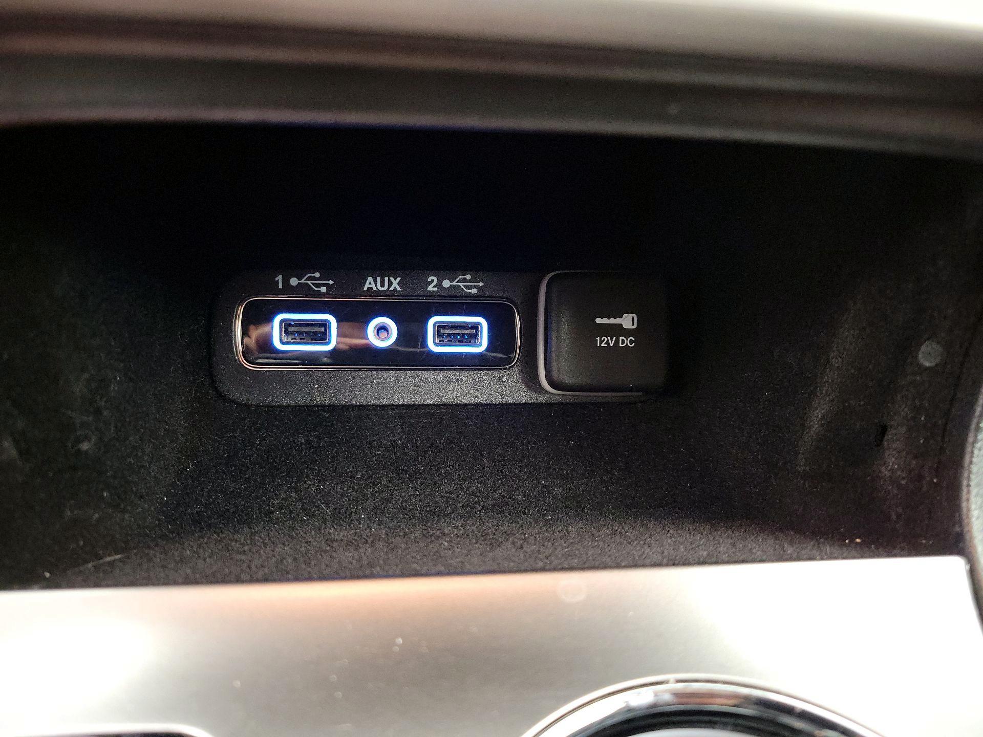 Thumbnail: 2018 Jeep Grand Cherokee - 19