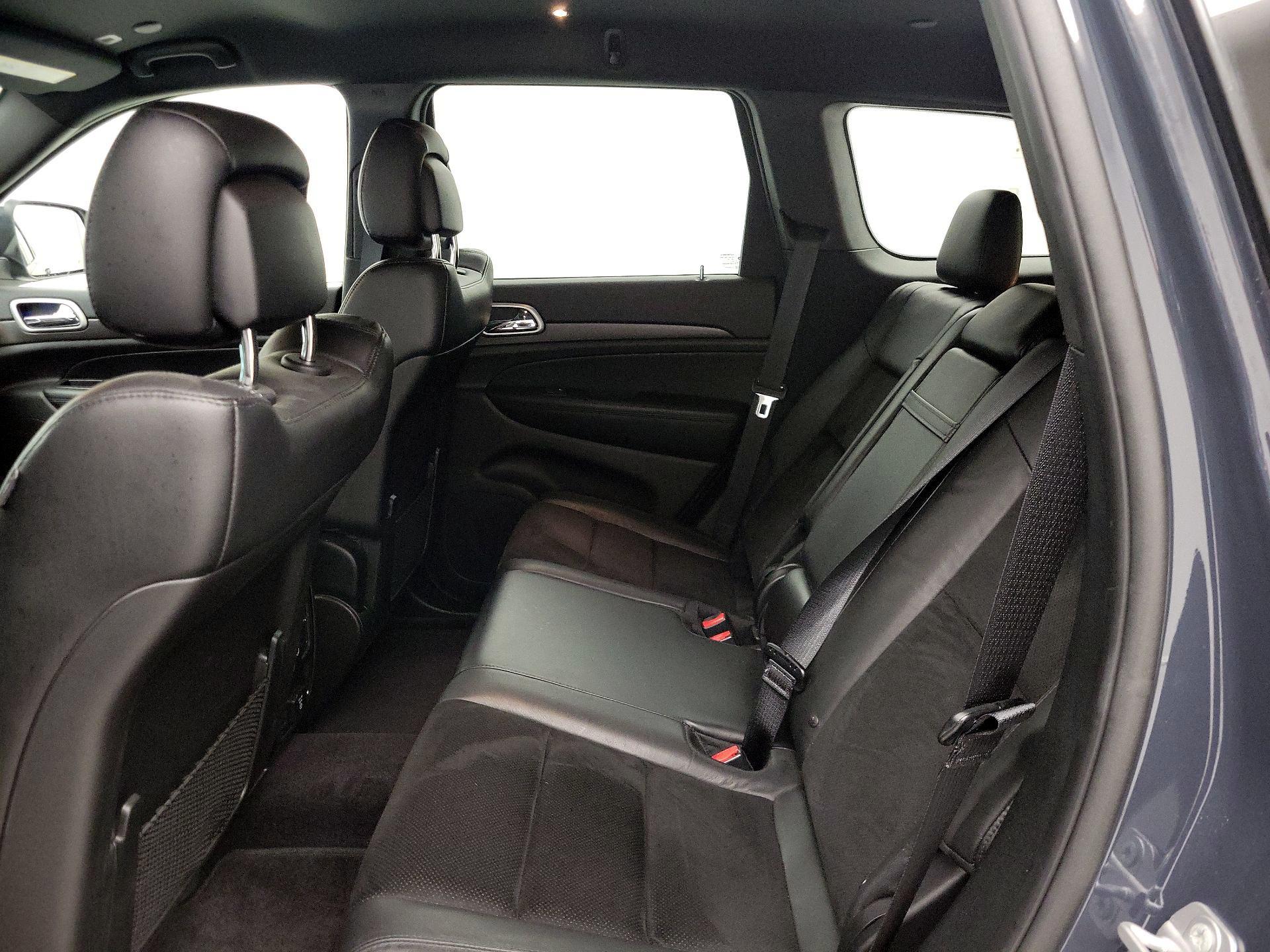 Thumbnail: 2018 Jeep Grand Cherokee - 20