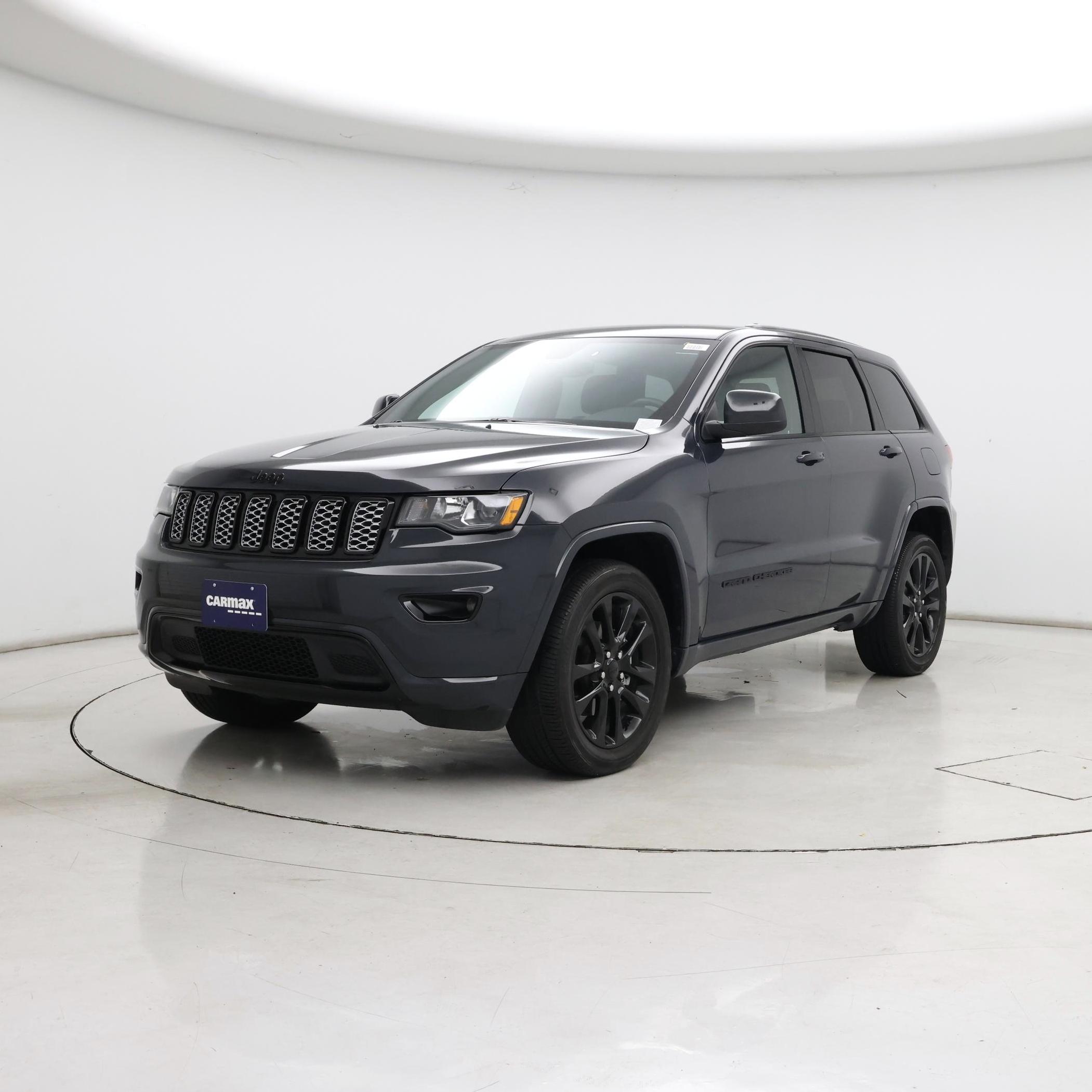 Thumbnail: 2018 Jeep Grand Cherokee - 4