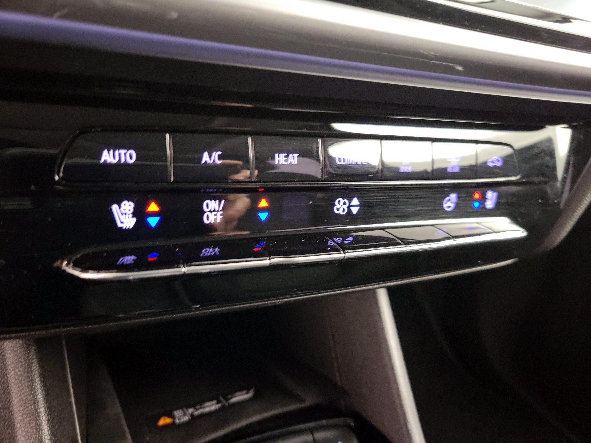 Thumbnail: 2023 Chevrolet Bolt EUV - 16