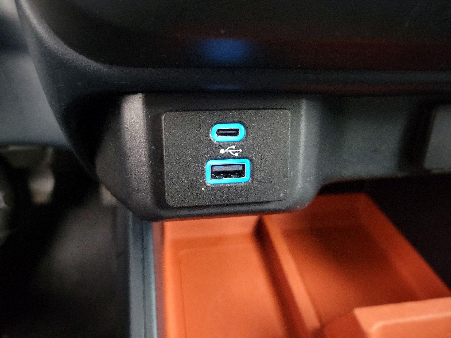 Thumbnail: 2022 Ford Maverick - 18