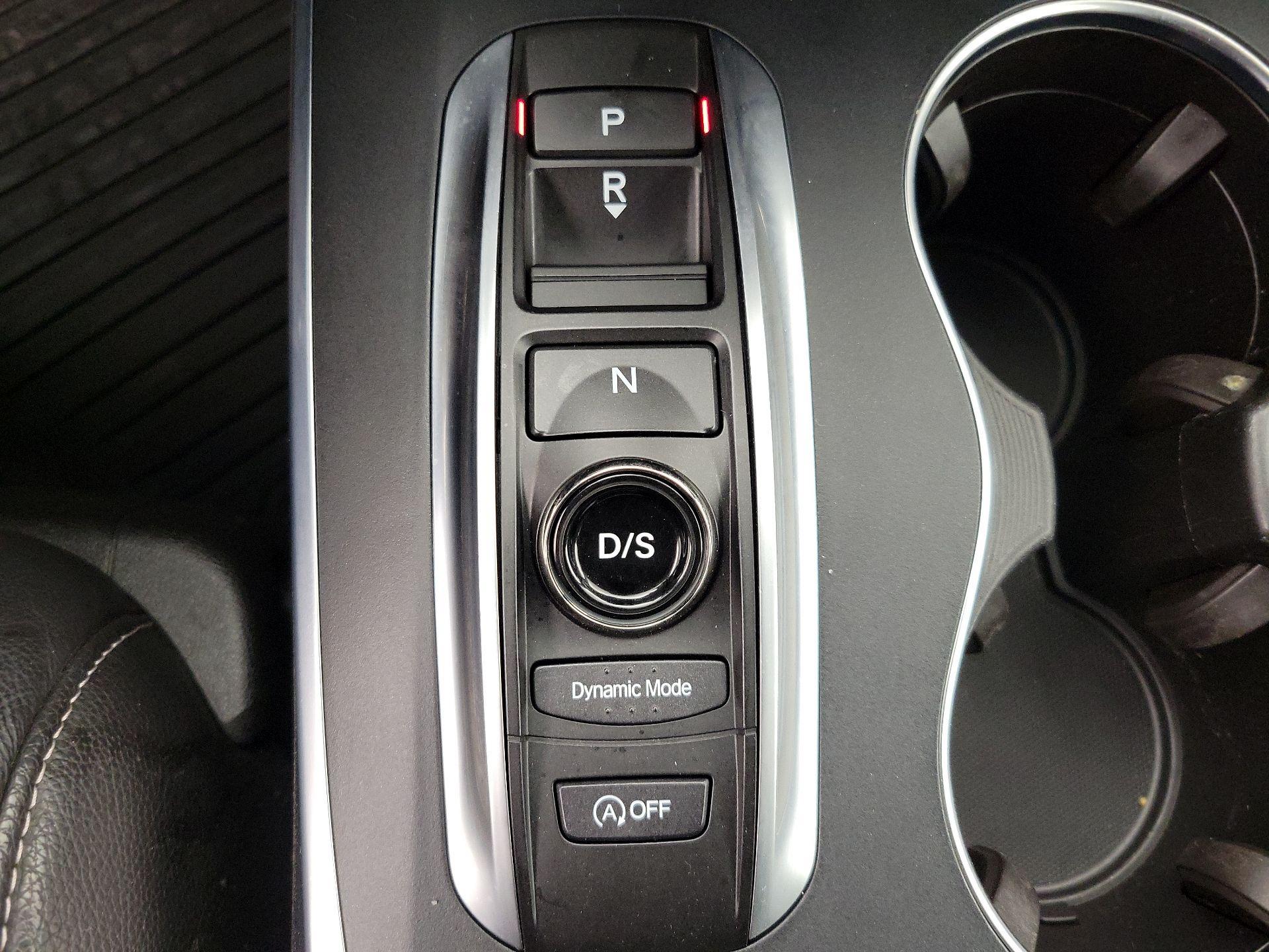 Thumbnail: 2020 Acura MDX - 18